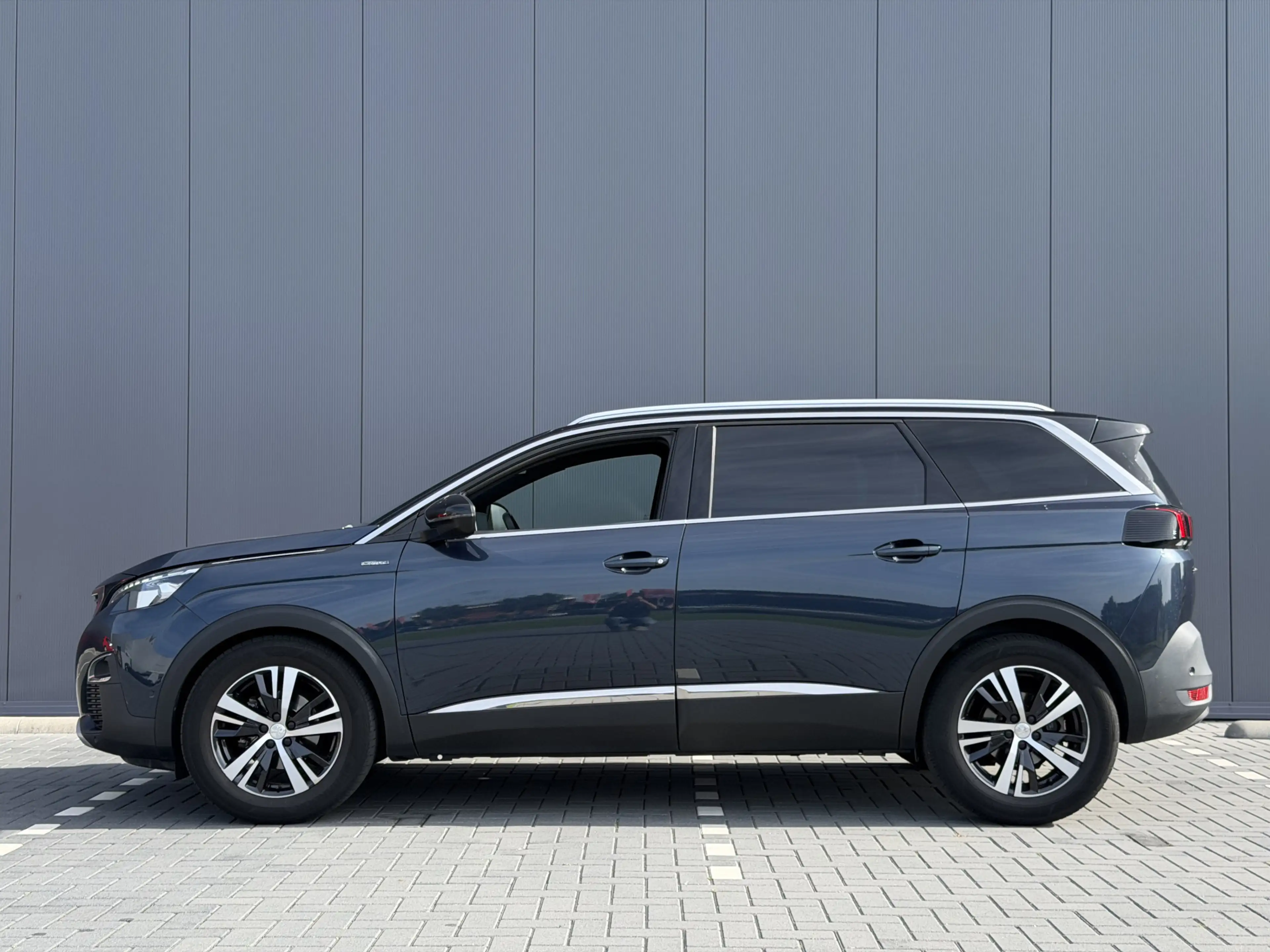 Peugeot 5008 1.6 e-THP GT-Line | RIJKLAAR | Park city | Trekhaa — photo 8
