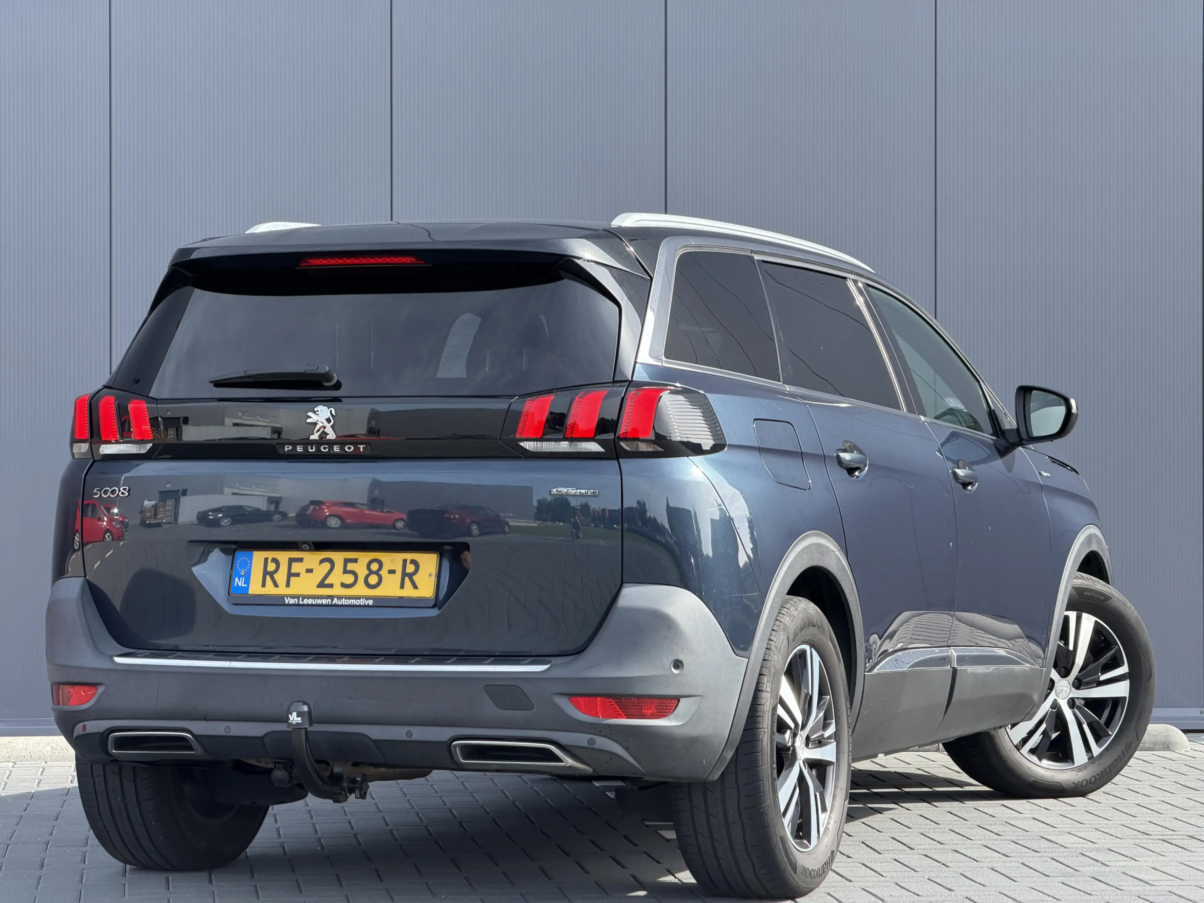 Peugeot 5008 1.6 e-THP GT-Line | RIJKLAAR | Park city | Trekhaa — photo 2