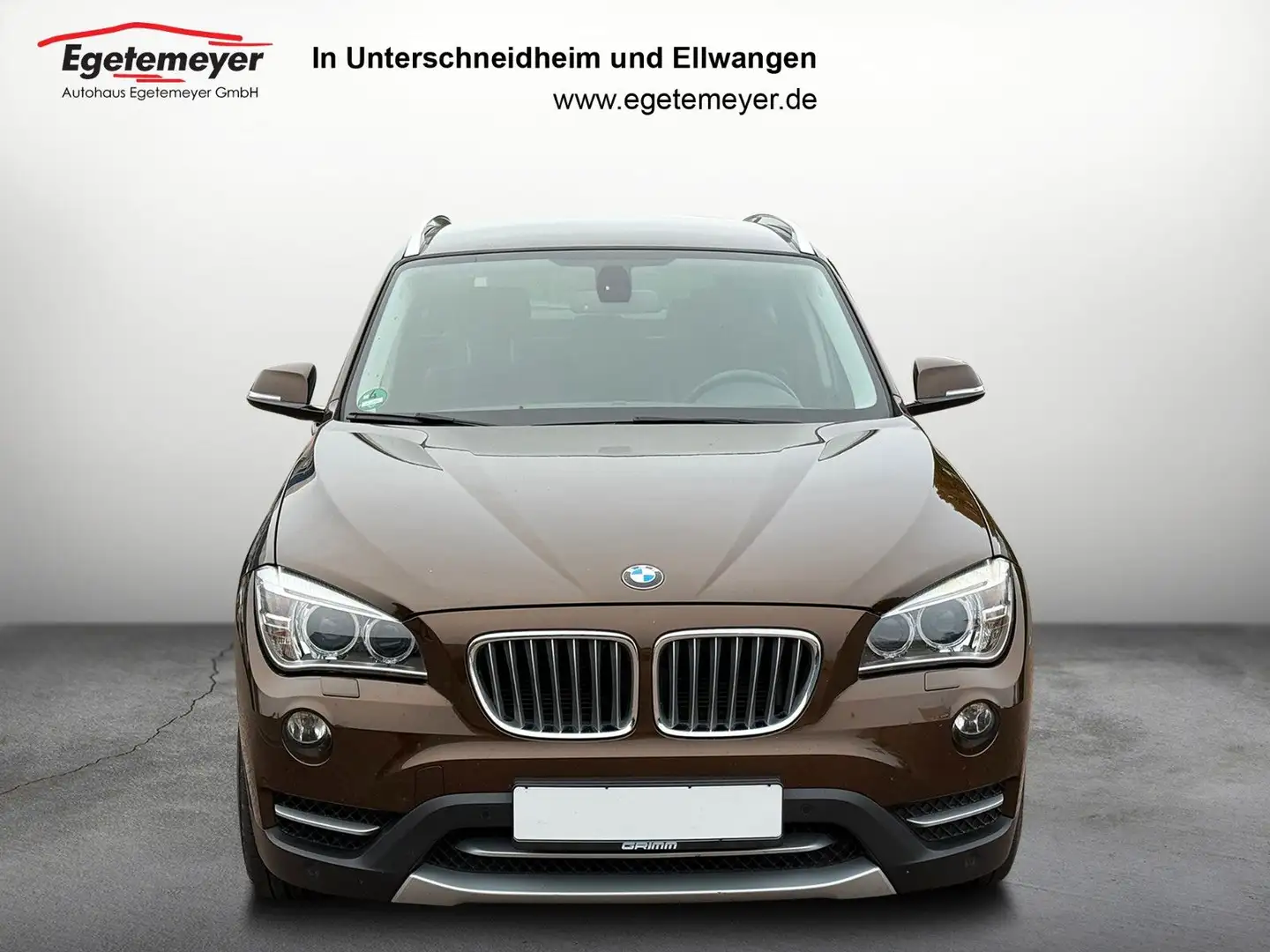 BMW X1 Baureihe X1 20 d xDrive AUTOMATIK Braun - 2