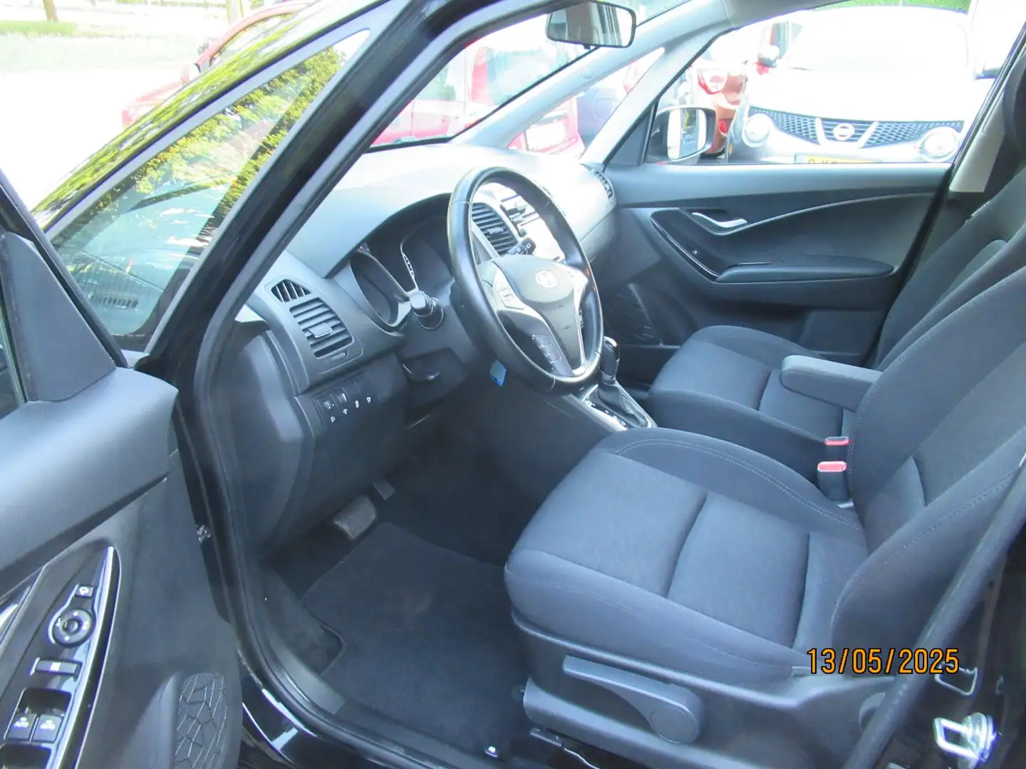 Hyundai iX20 1.6i Go! Schwarz - 2