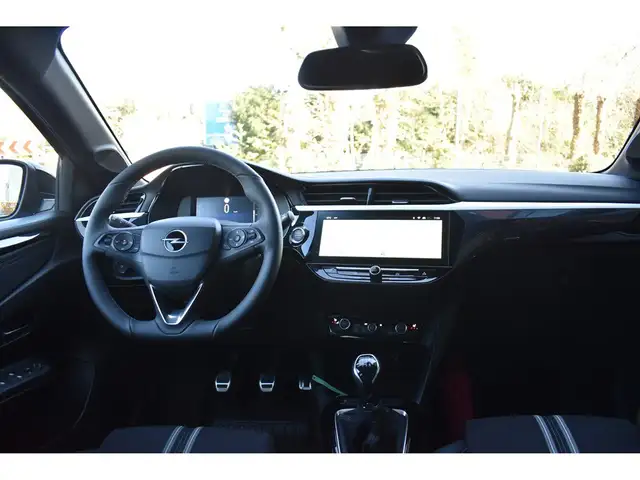 Opel Corsa view 7