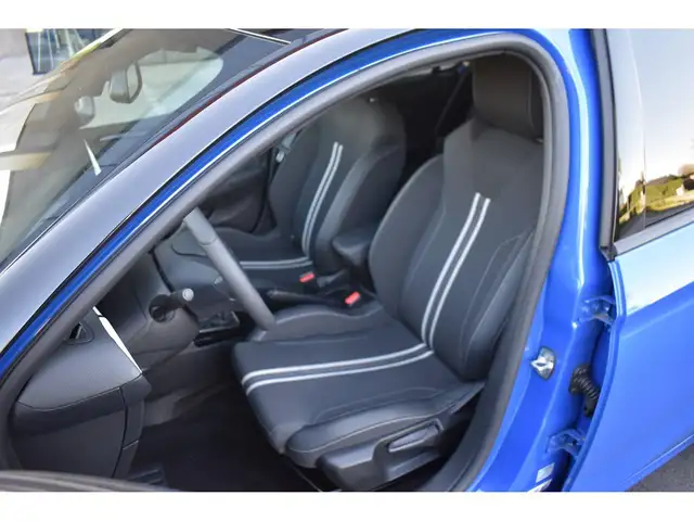 Opel Corsa view 12