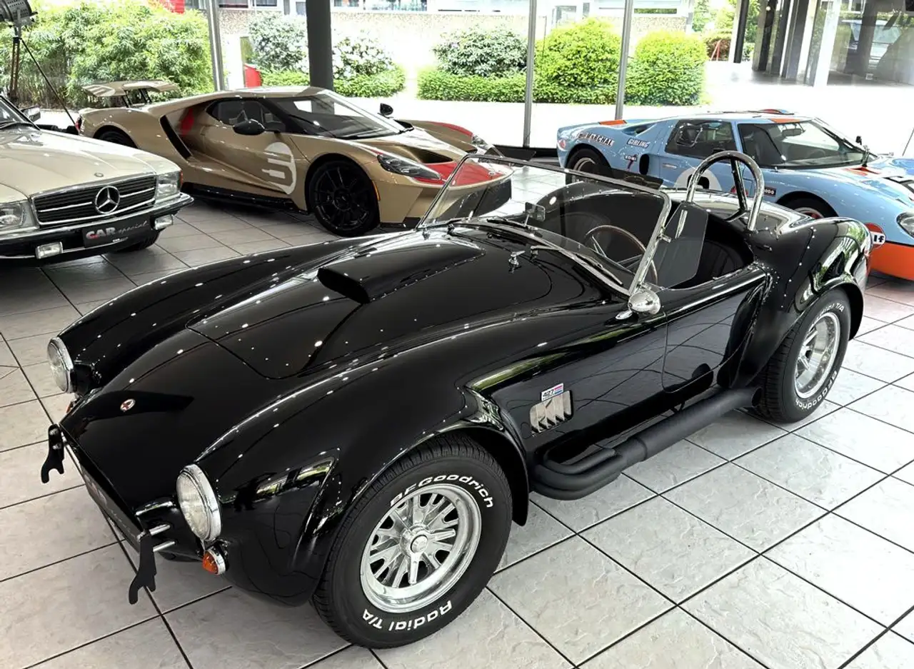 AC Cobra 427 Shelby Cobra 7.0 Liter V8 551 PS by Superformance, foto 6