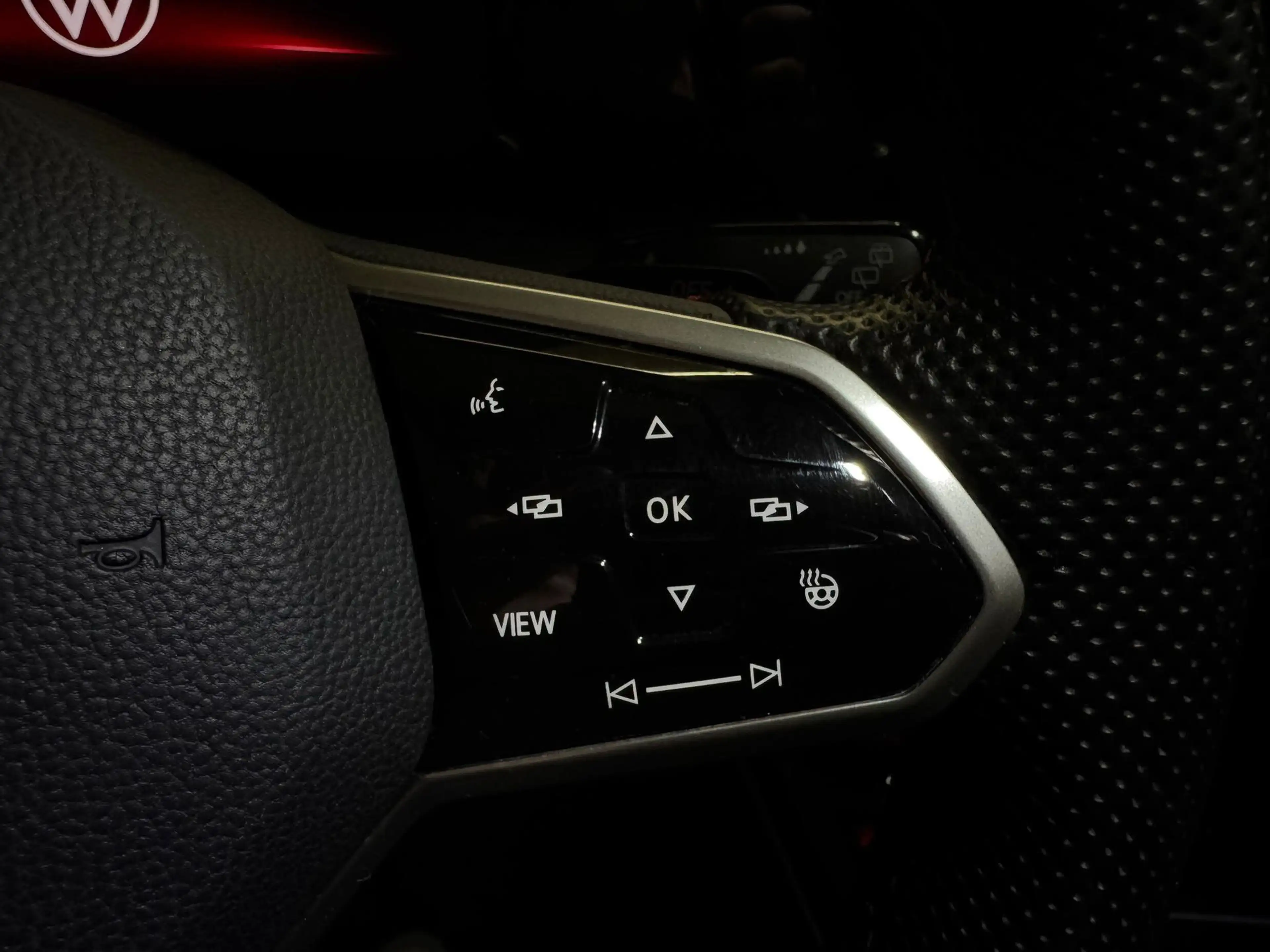 Volkswagen Golf GTI Golf 2.0 TSI GTI Clubsport OPF DSG — photo 12
