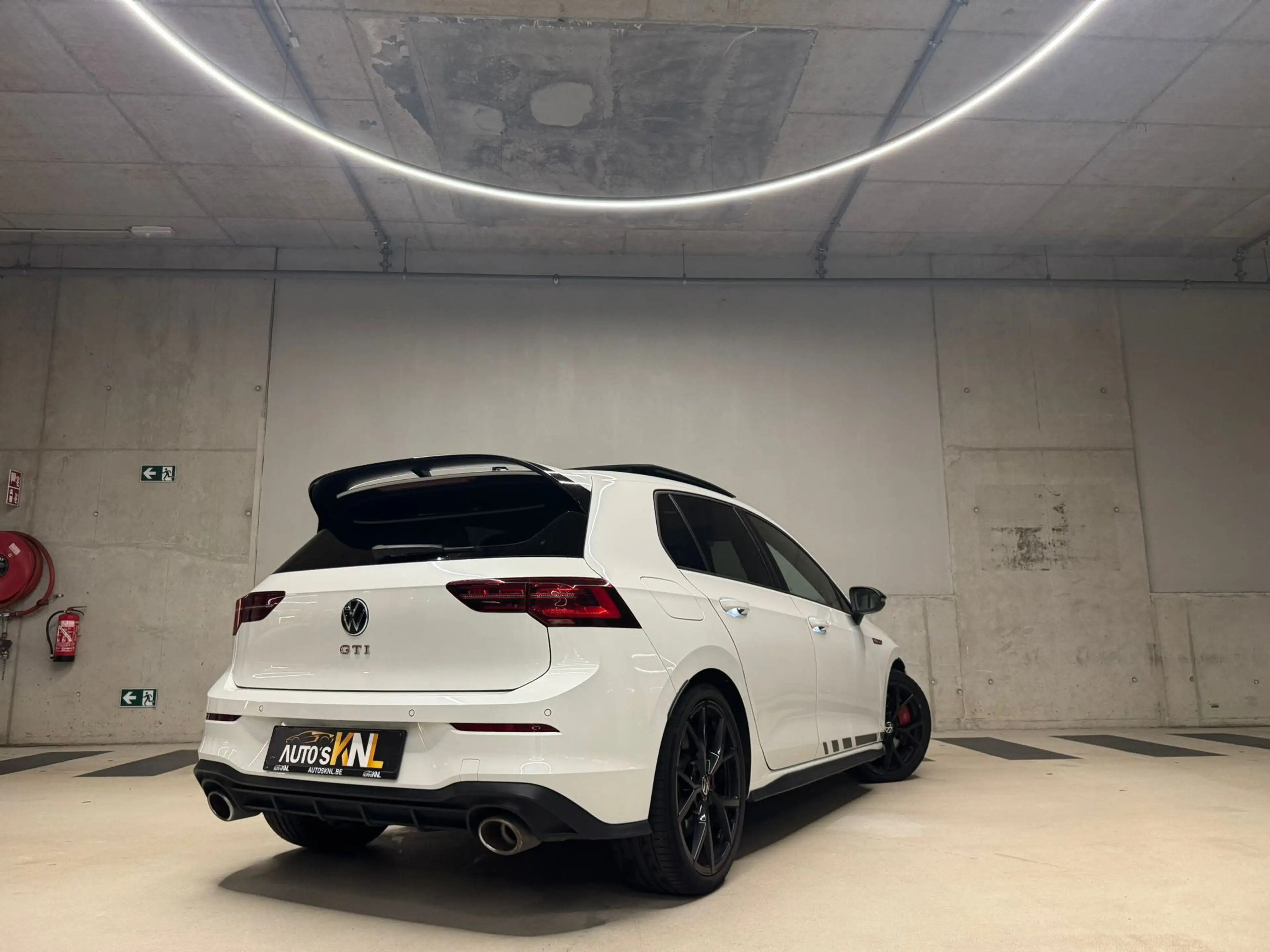 Volkswagen Golf GTI Golf 2.0 TSI GTI Clubsport OPF DSG — photo 4