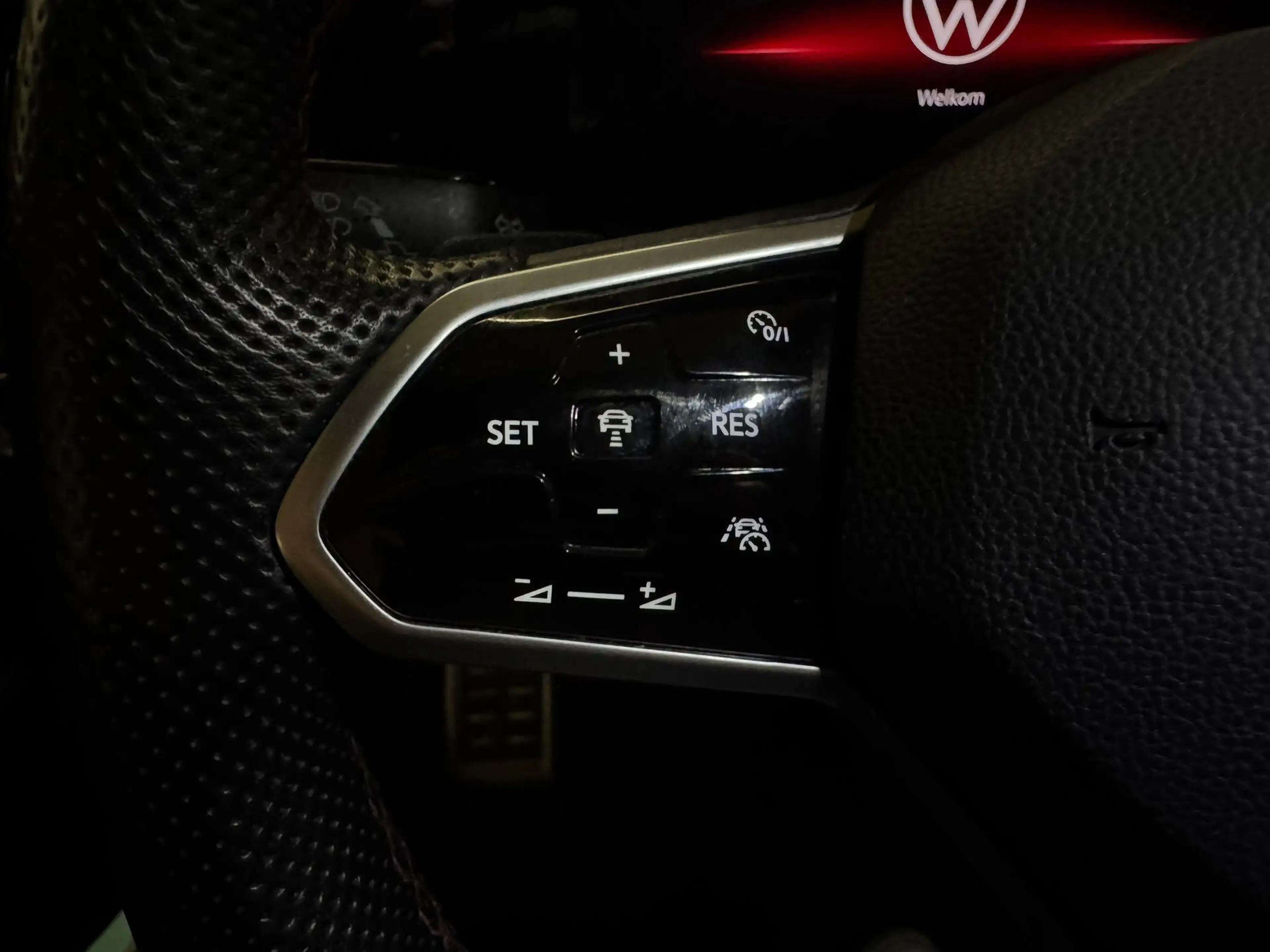 Volkswagen Golf GTI Golf 2.0 TSI GTI Clubsport OPF DSG — photo 10
