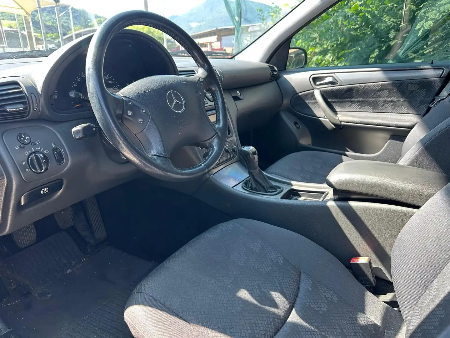 Mercedes-Benz C 270 C 270 CDI cat S.W. Avantgarde Albastru - 2