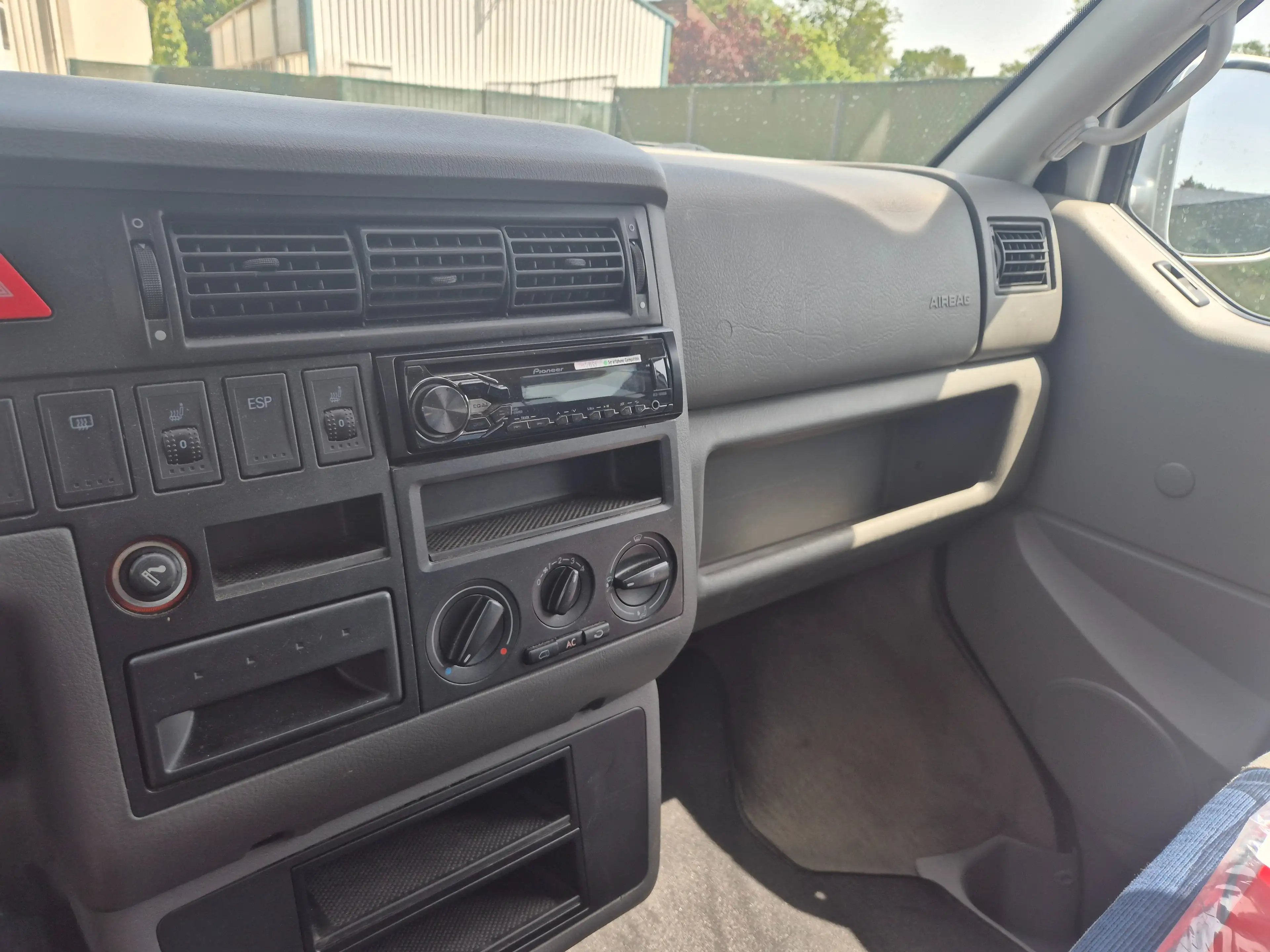 Volkswagen T4 Westfalia Two Tone — photo 13