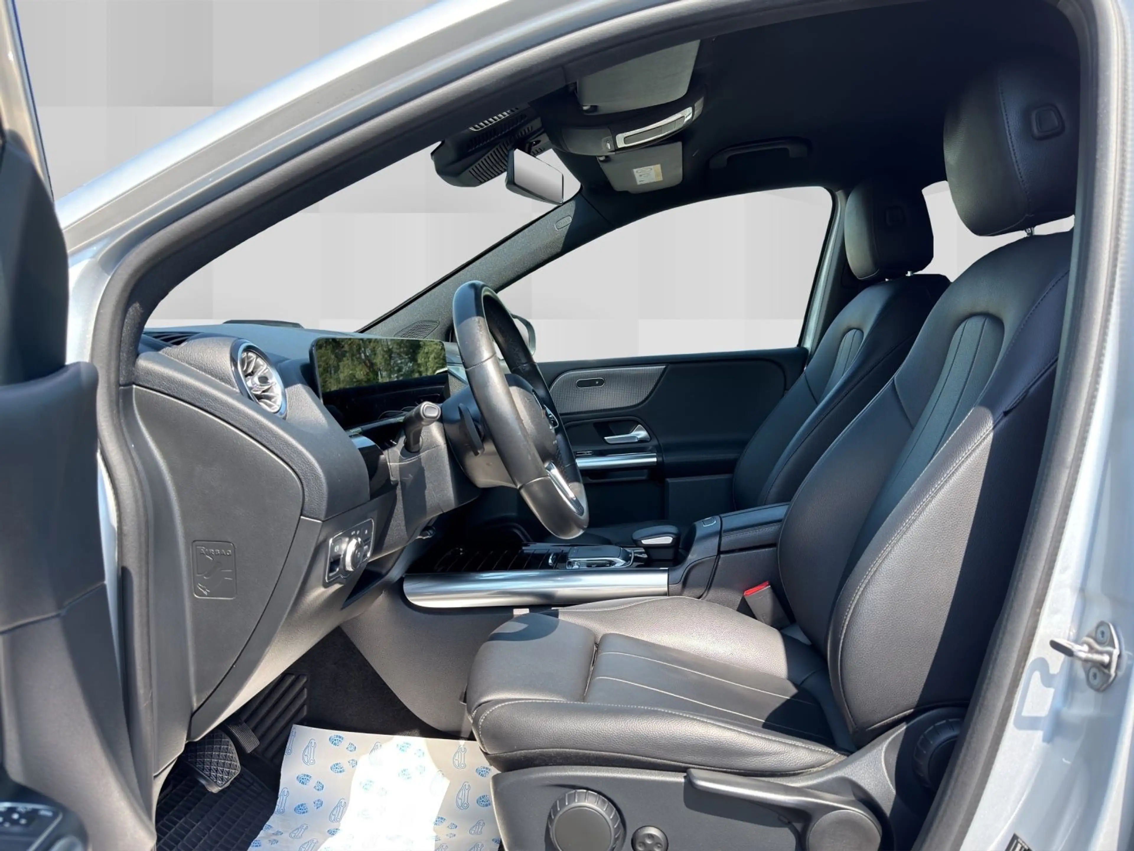 Mercedes-Benz B 220 4Matic 7G-DCT Progressive LED NAV SHZ Carp — photo 9