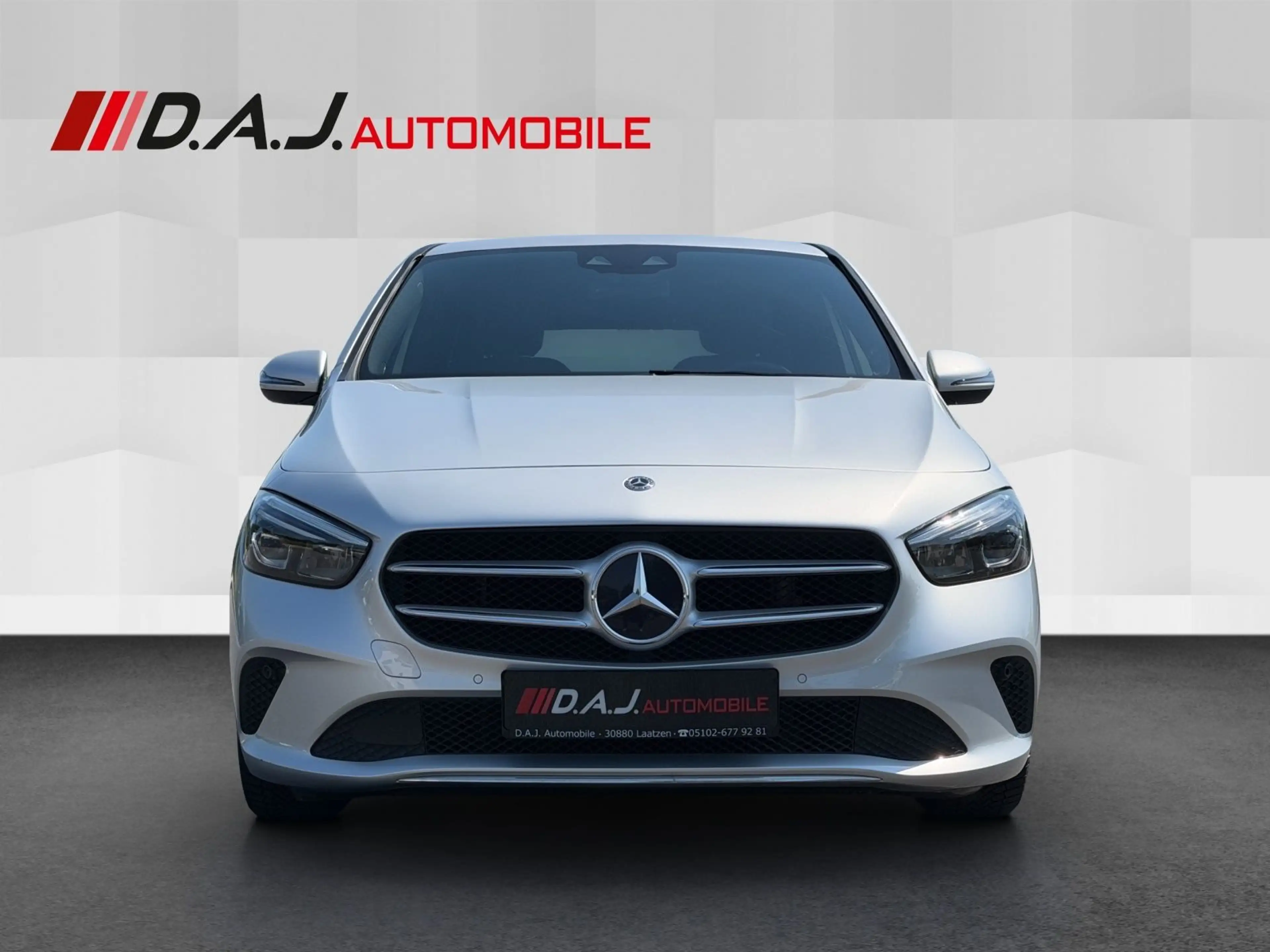 Mercedes-Benz B 220 4Matic 7G-DCT Progressive LED NAV SHZ Carp — photo 8
