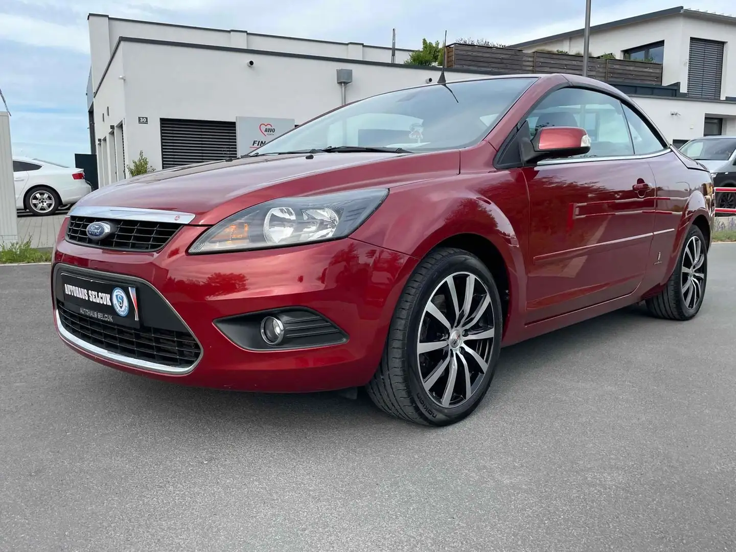 Ford Focus 2.0 TDCI Titanium Cabrio *Leder*Navi*SHZ* Roşu - 2