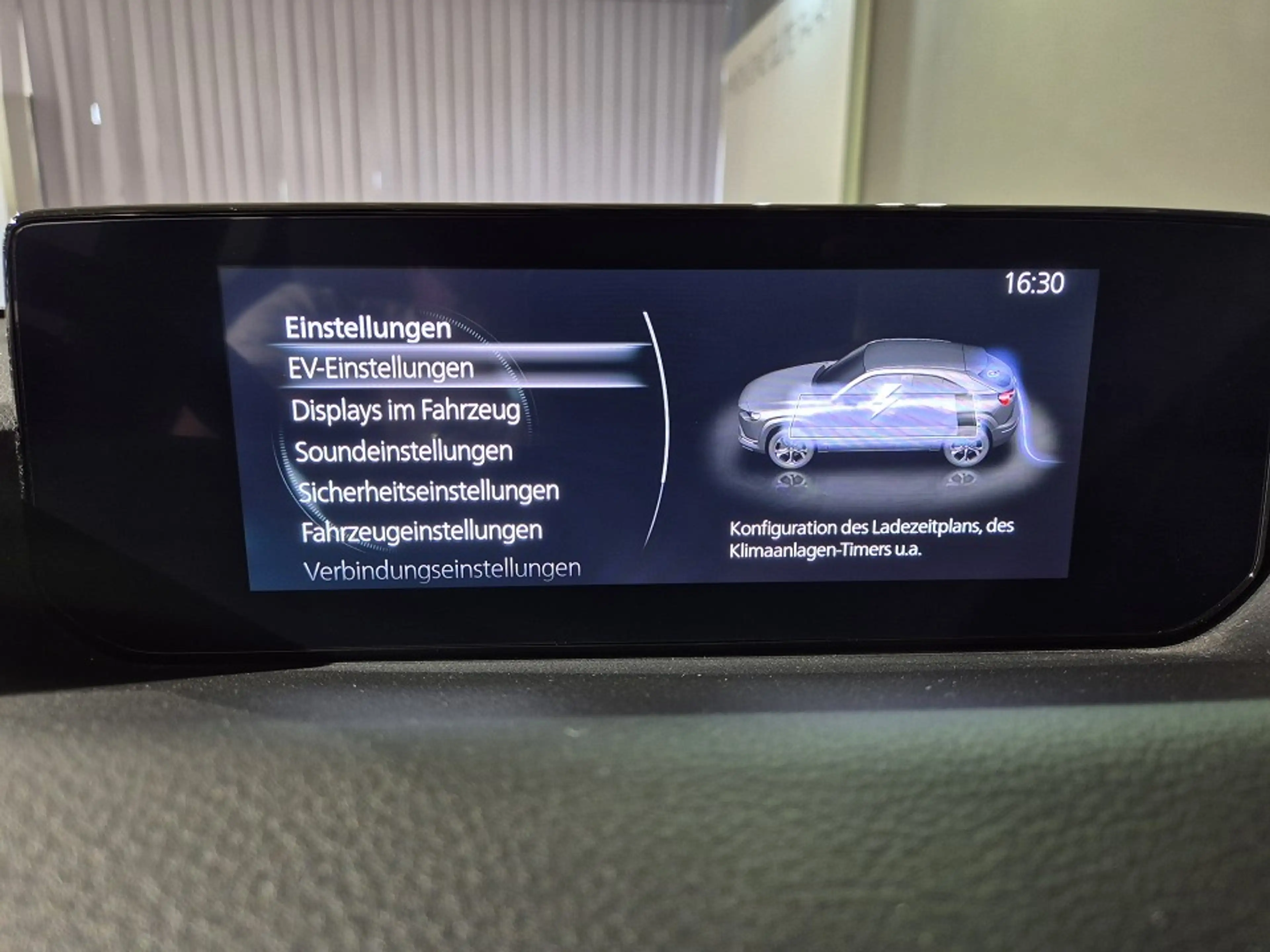 Mazda MX-30 Advantage EV 145PS/100% elektrisch/Navi/Head-Up — photo 13