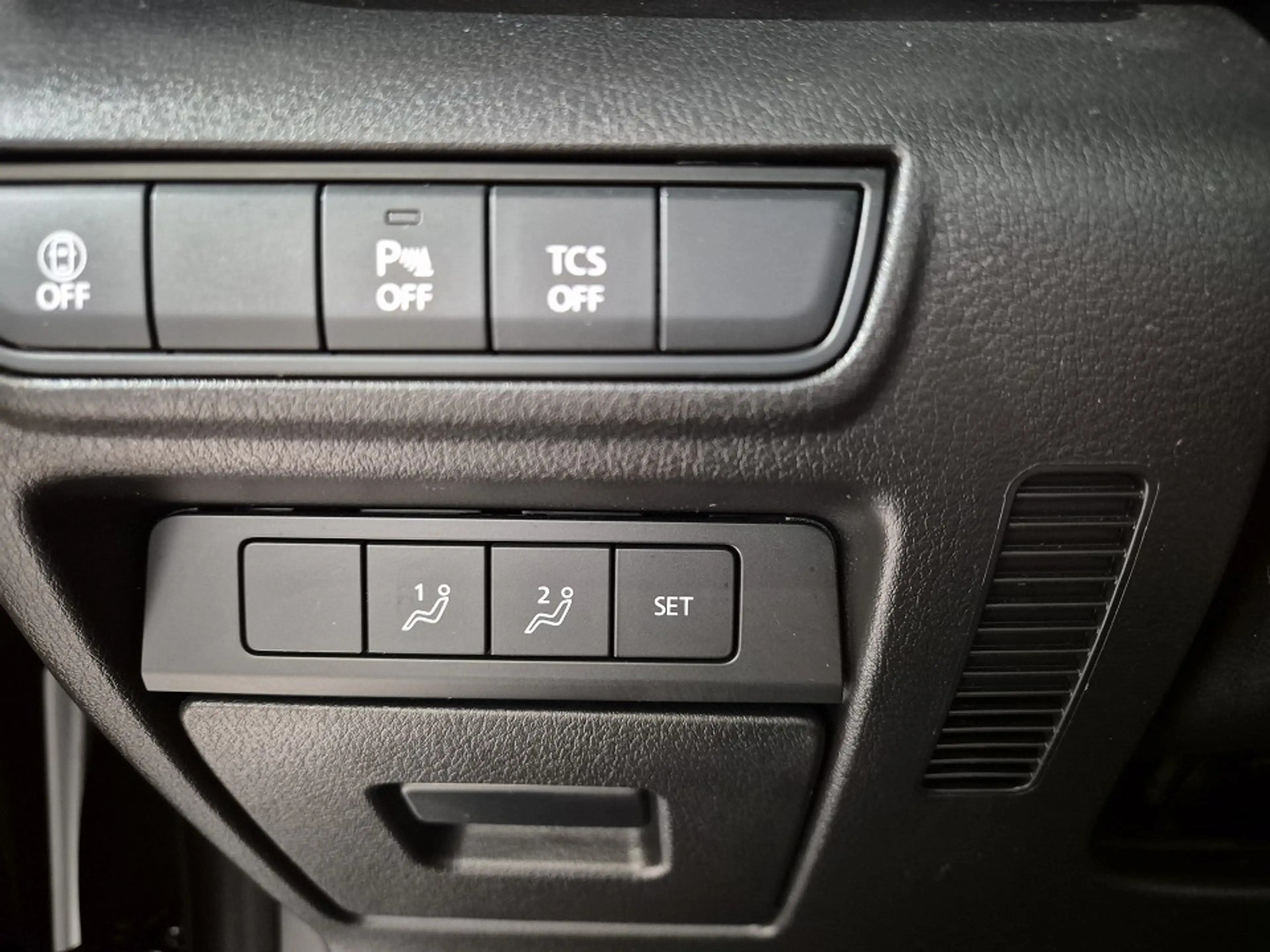 Mazda MX-30 Advantage EV 145PS/100% elektrisch/Navi/Head-Up — photo 10