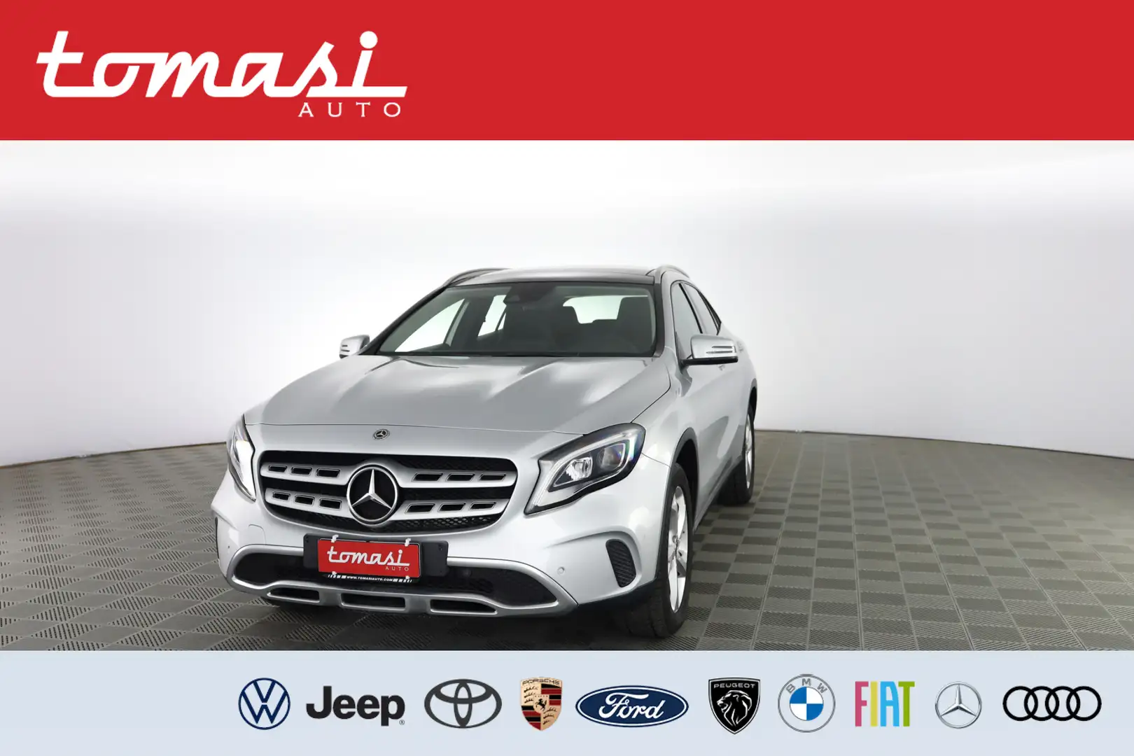 Mercedes-Benz GLA 200 Sport TETTO APRIBILE PANORAMICO,SEDILI ANT RISCALD Argent - 1