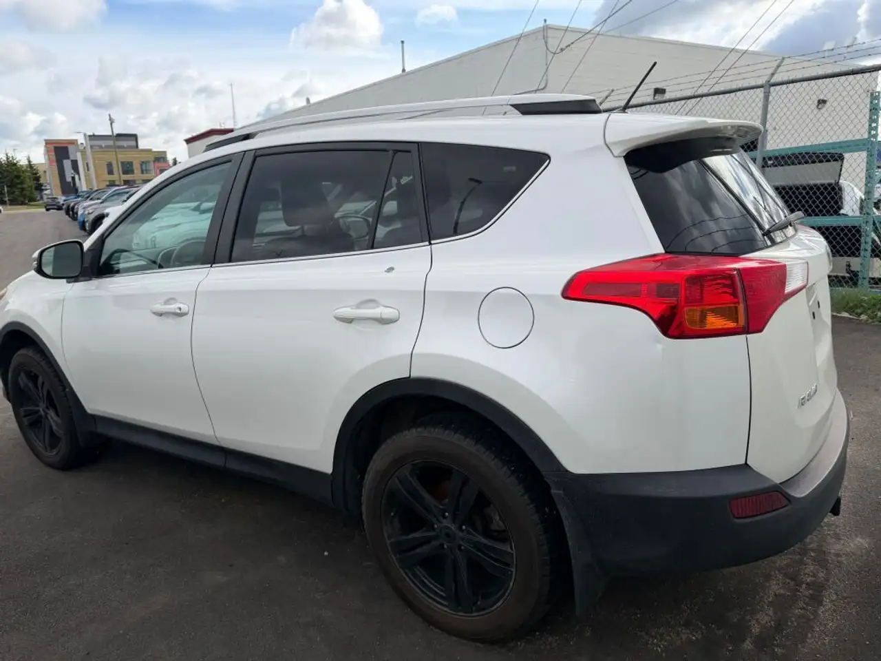 Toyota RAV 4 снимка Toyota RAV 4