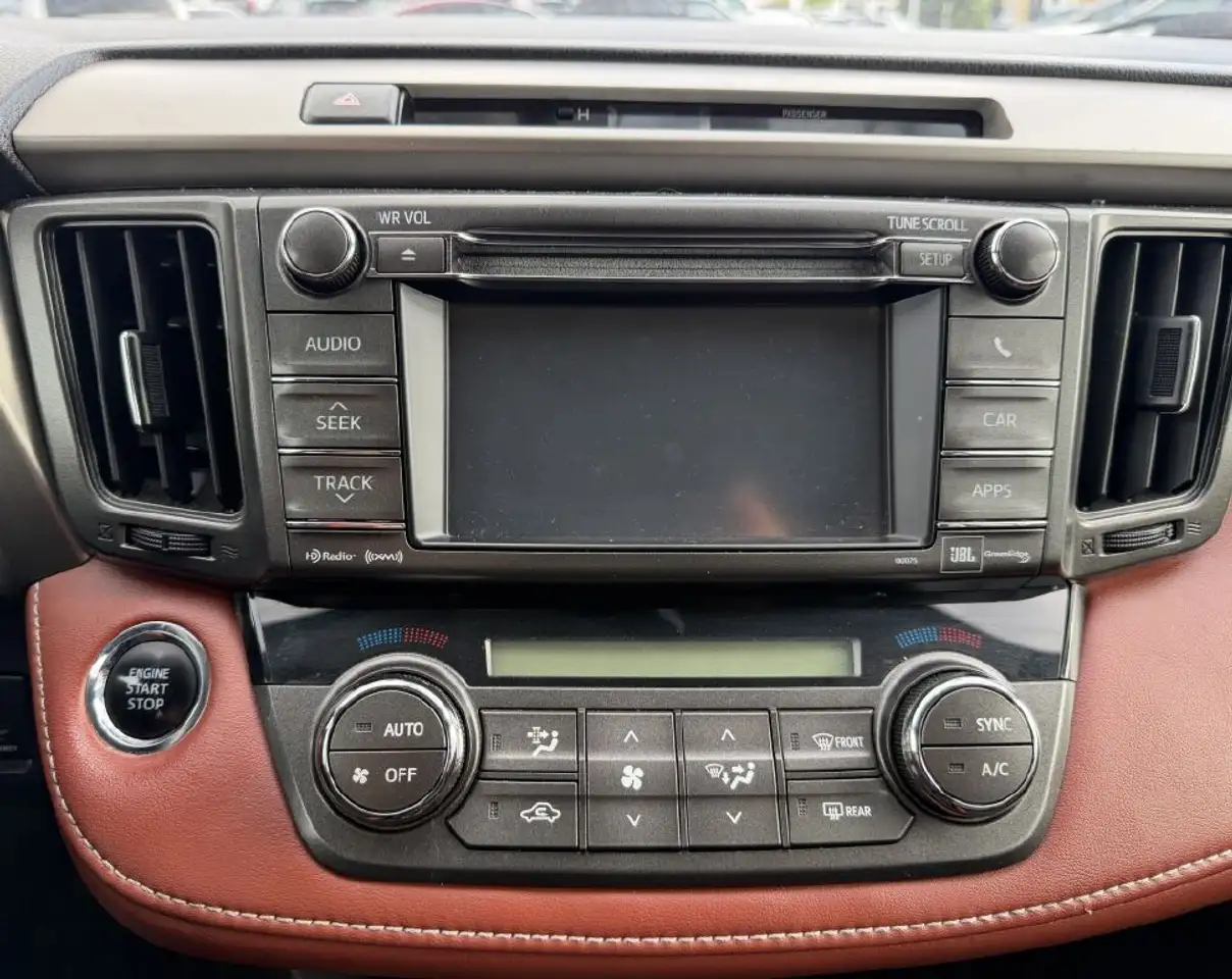 Toyota RAV 4 снимка Toyota RAV 4