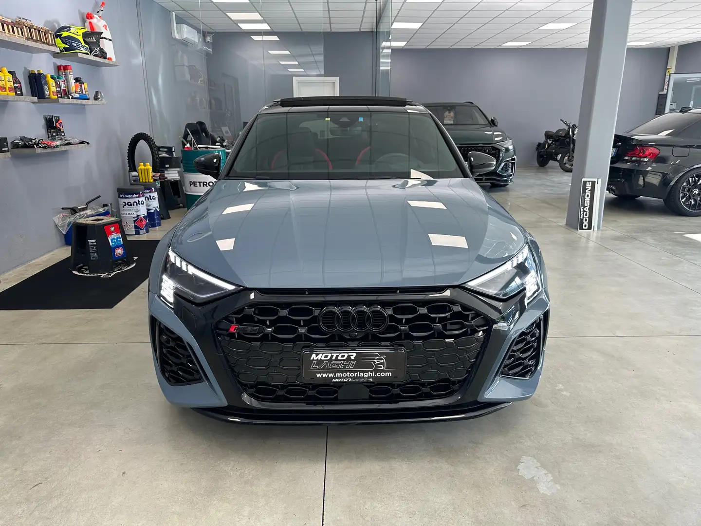 Audi RS3 RS3 Sportback 2.5 tfsi quattro s-tronic Grau - 2