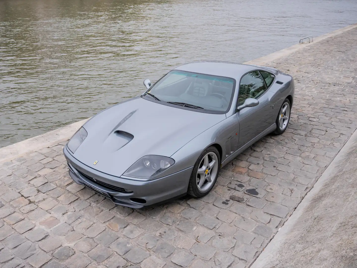 Ferrari 550 Gris - 1