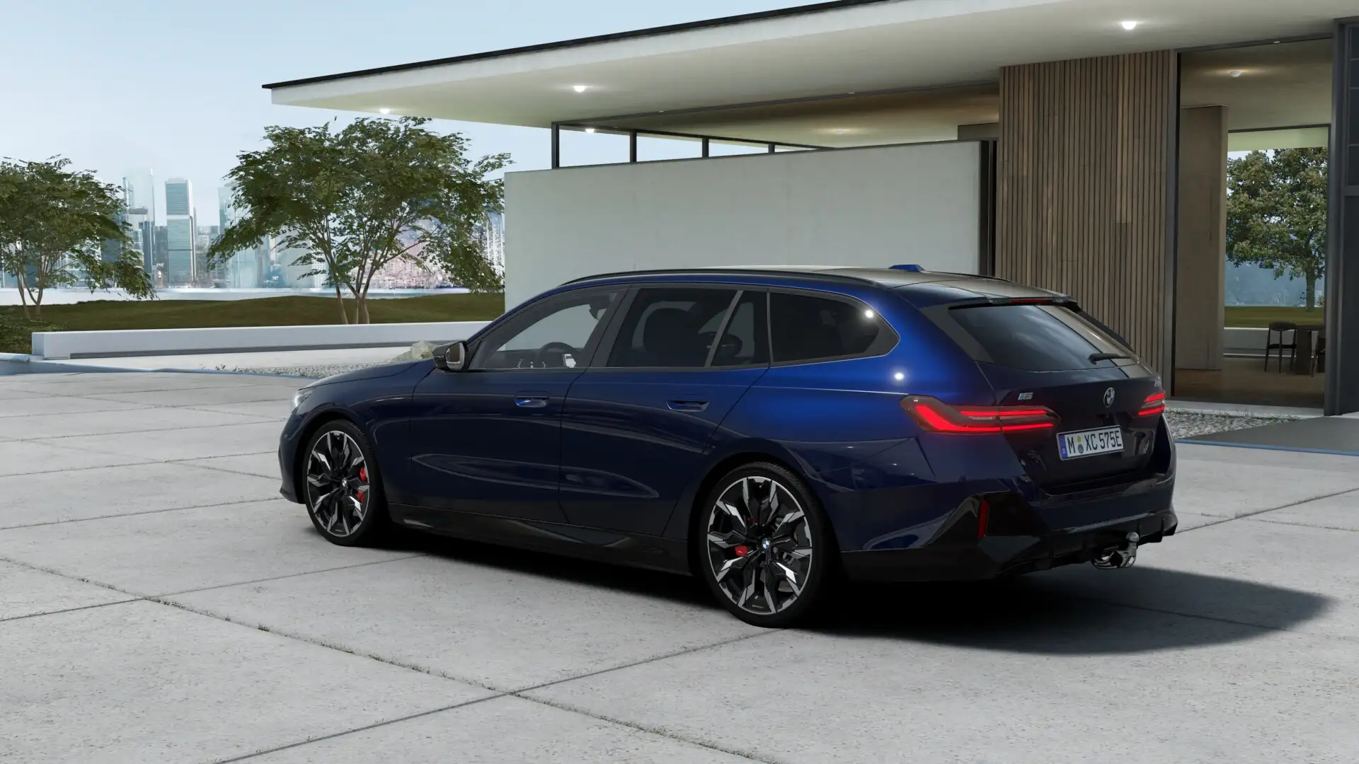 BMW i5 Touring M60 xDrive / Panoramadak / Trekhaak / Bow Blauw - 2