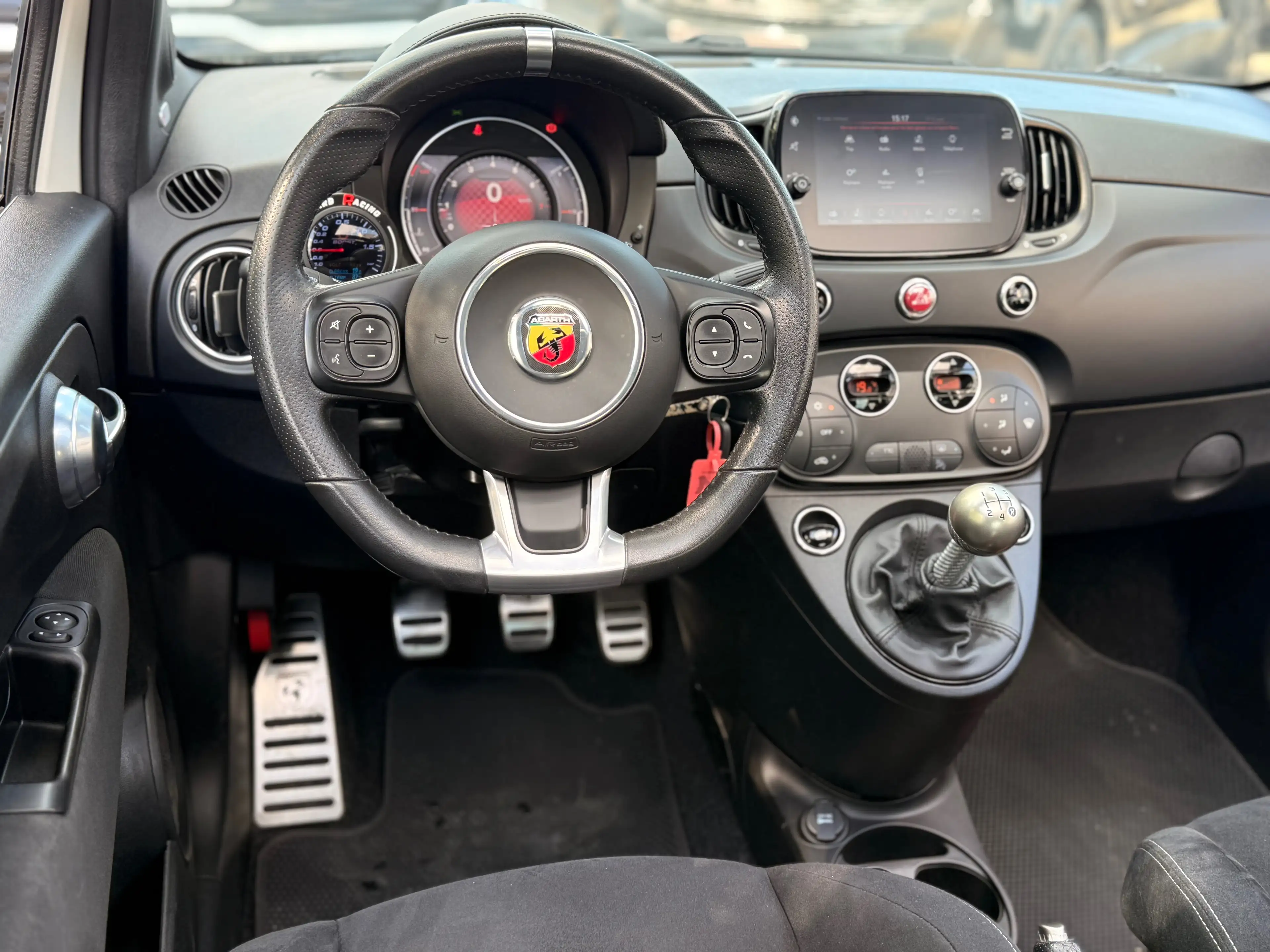 Fiat 500 Abarth F595 PISTA 120KW 1RE MAIN PANO SIEGES SABELT ECHAPP. RECORD MONZA — photo 14