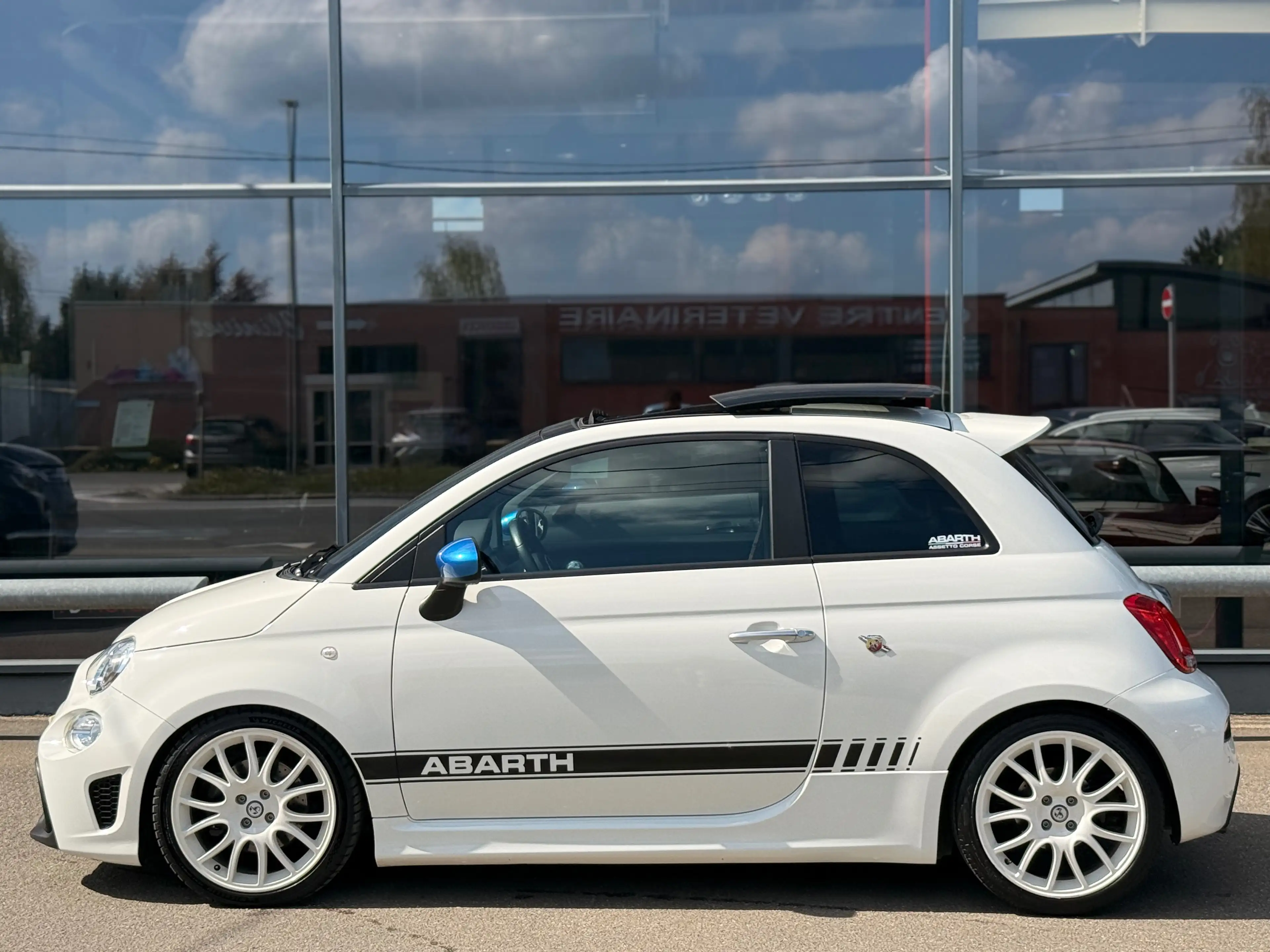 Fiat 500 Abarth F595 PISTA 120KW 1RE MAIN PANO SIEGES SABELT ECHAPP. RECORD MONZA — photo 5