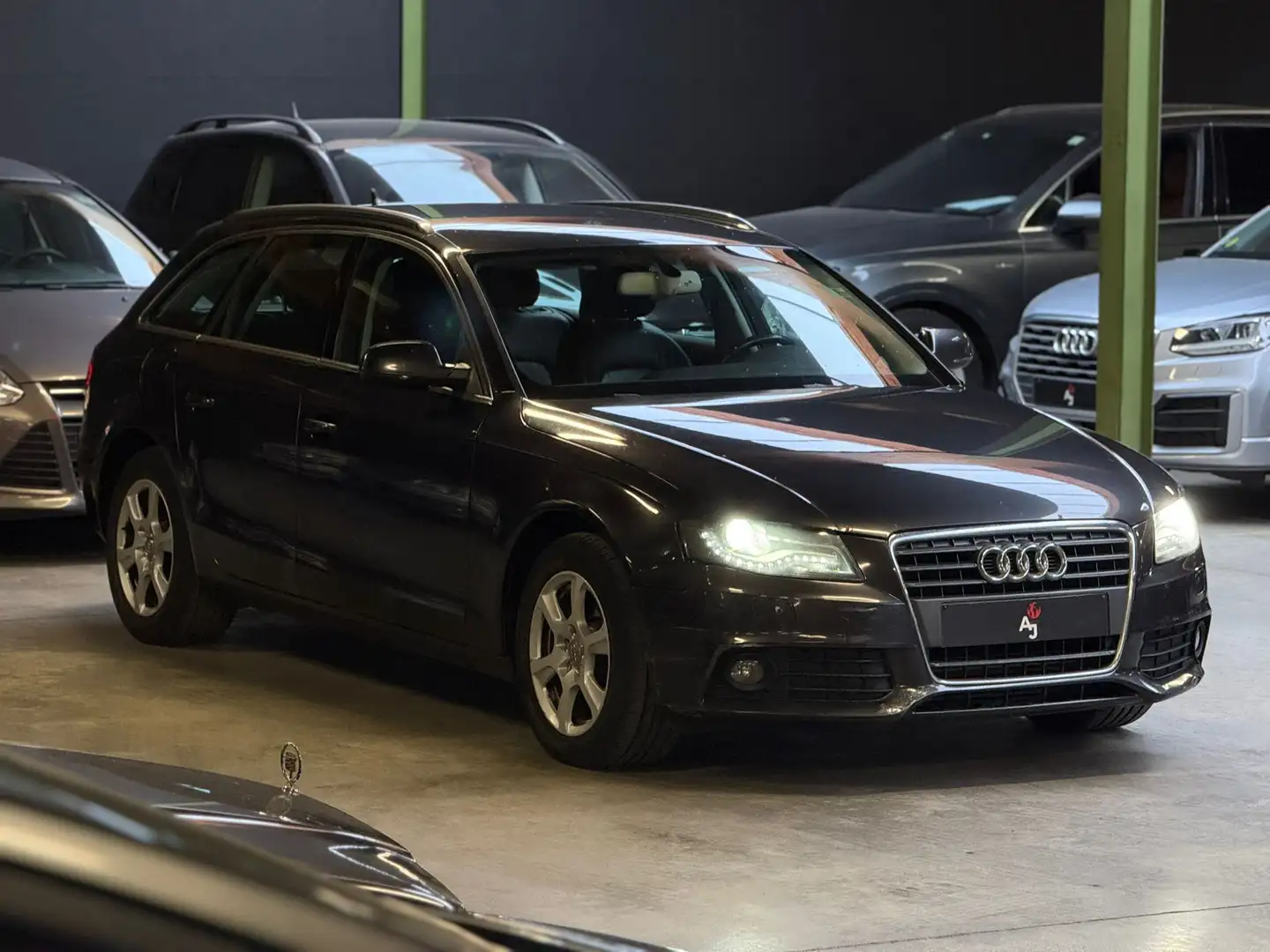 Audi A4 A4 Avant 2.0 TDi Grau - 2