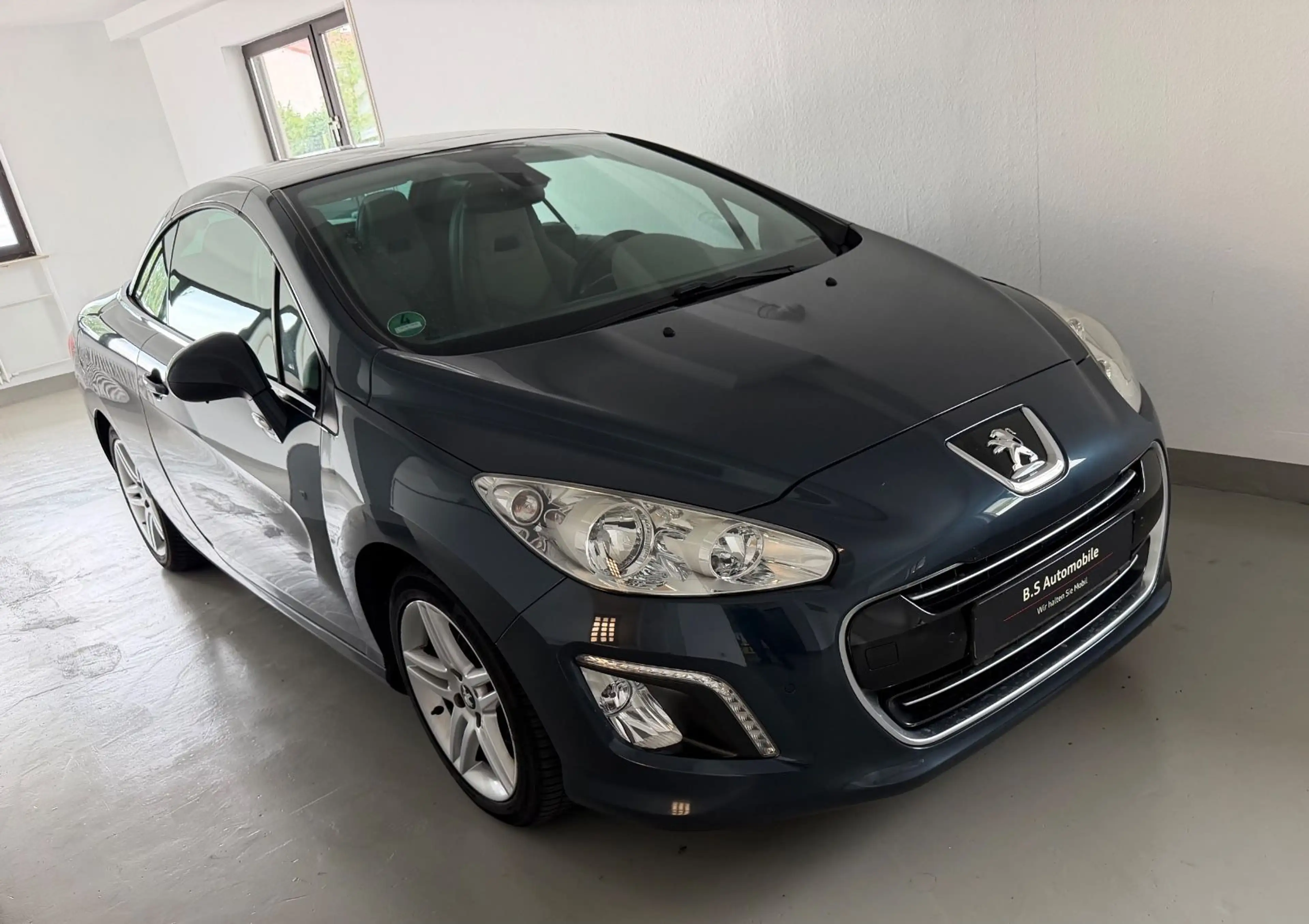 Peugeot 308 CC Cabrio-Coupe Active Sport Leder Klima PDC