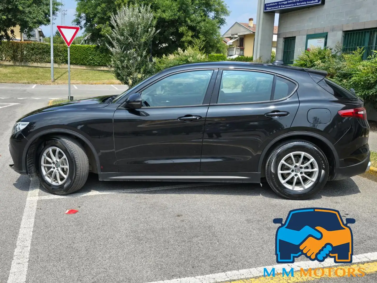 Alfa Romeo Stelvio 2.2 Turbodiesel 160 CV AT8 RWD Business "PROMO" Negro - 2