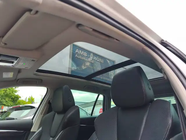 Skoda Octavia view 14