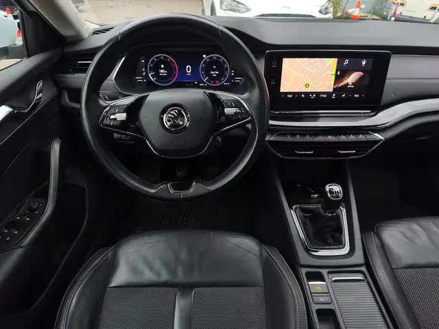 Skoda Octavia view 24