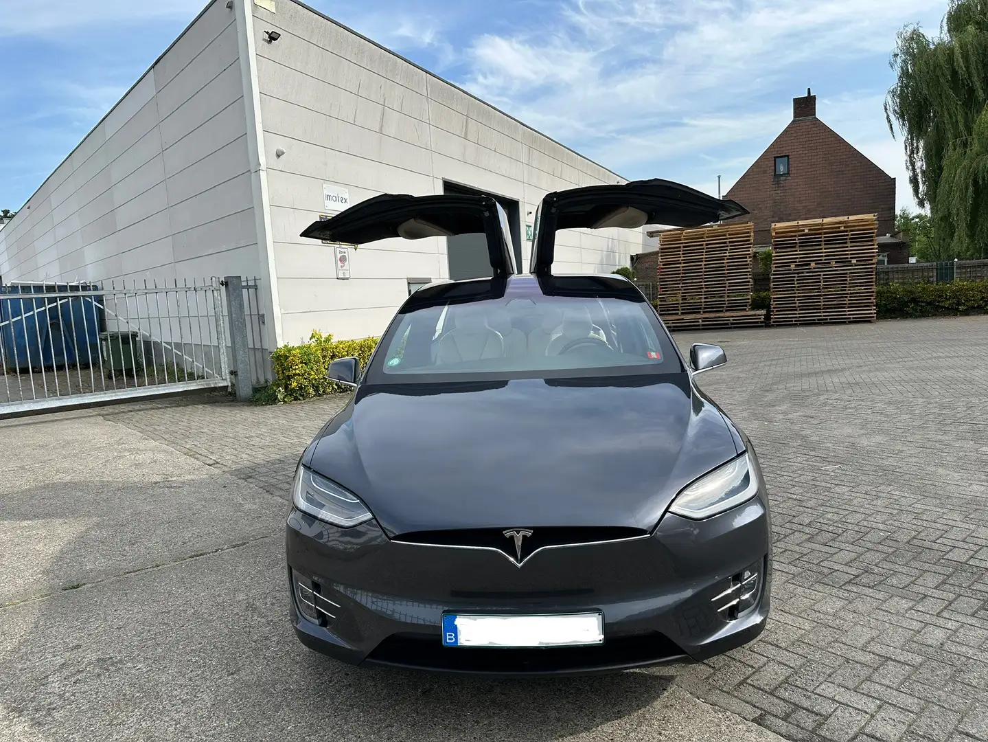 Tesla Model X Tesla Model X Long Range Dual Motor 6-Zit Gris - 2