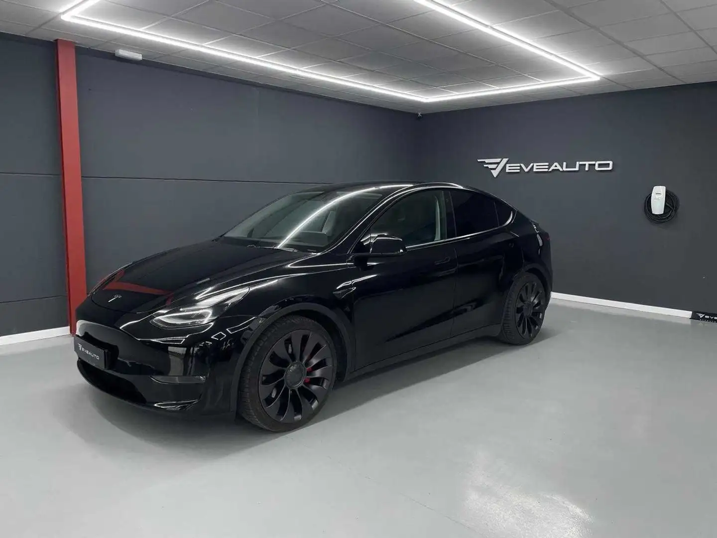 Tesla Model Y Performance Dual Motor 32.850e neto Nero - 1