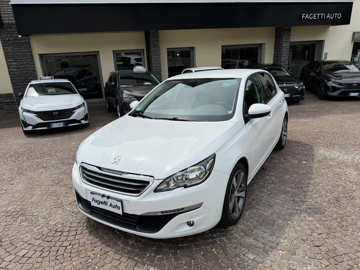 Peugeot 308 1.6 BLUEHDI 100CV BUSINESS Білий - 1
