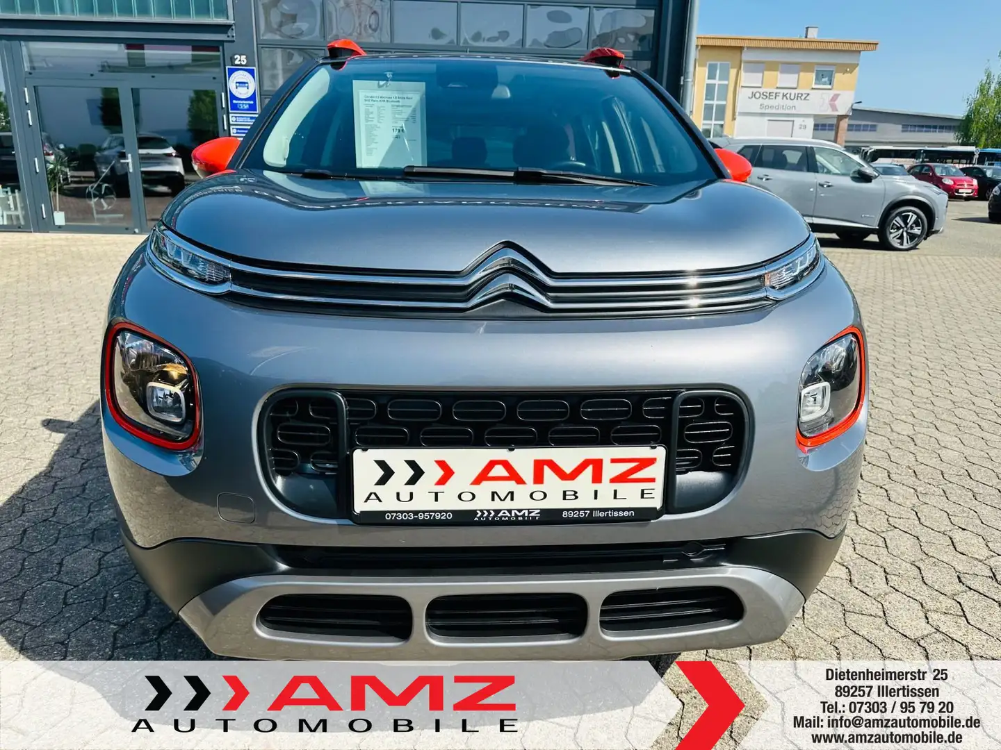 Citroen C3 Aircross 1.6 Shine Navi SHZ Pano AHK Bluetoot Grigio - 2