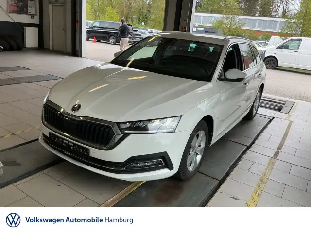 Skoda Octavia Combi 2.0 TDI Style DSG AHK Navi HeadUp