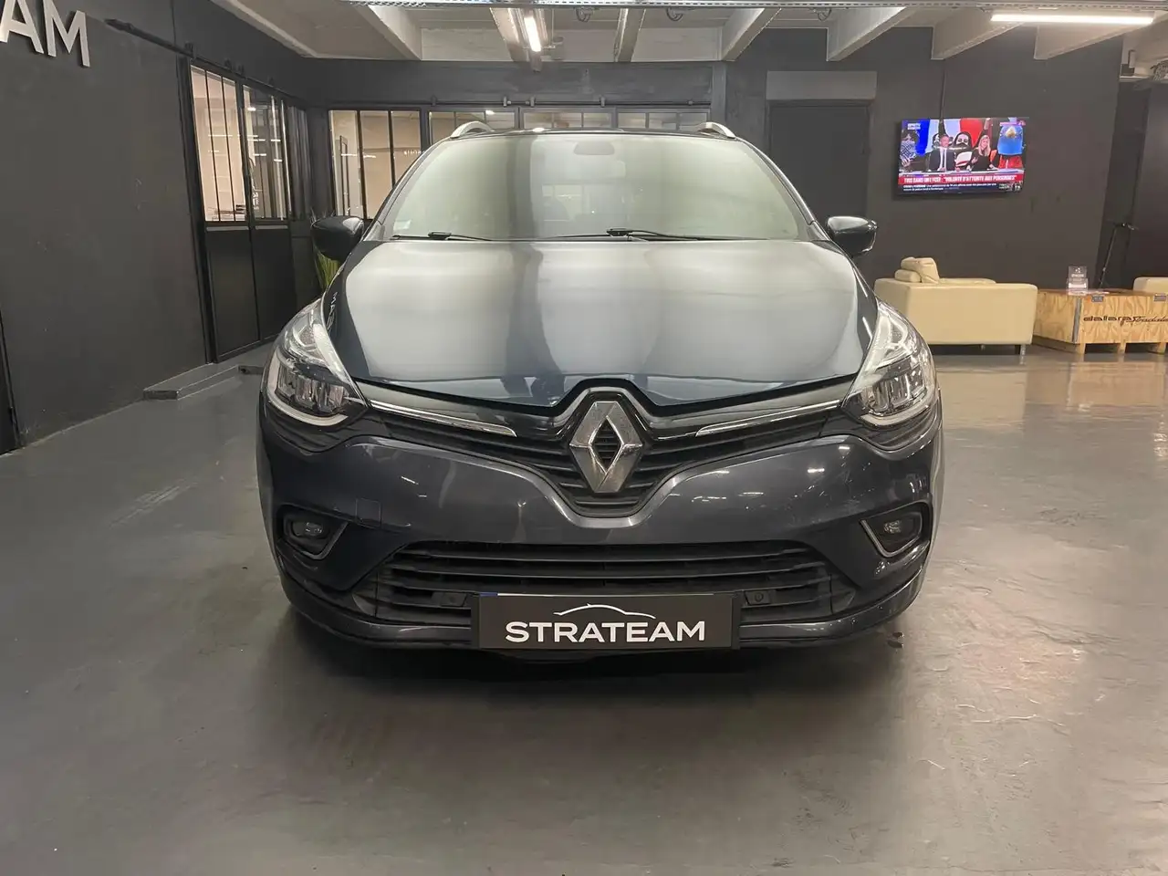 Renault Clio Clio Grandtour — photo 2