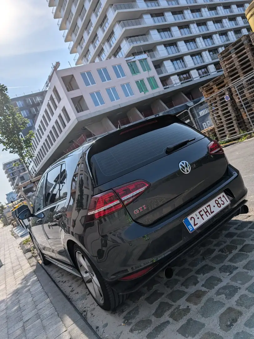 Volkswagen Golf GTI 2.0 TSI Performance DSG - 1