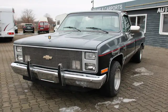 Chevrolet Silverado C10 Pickup