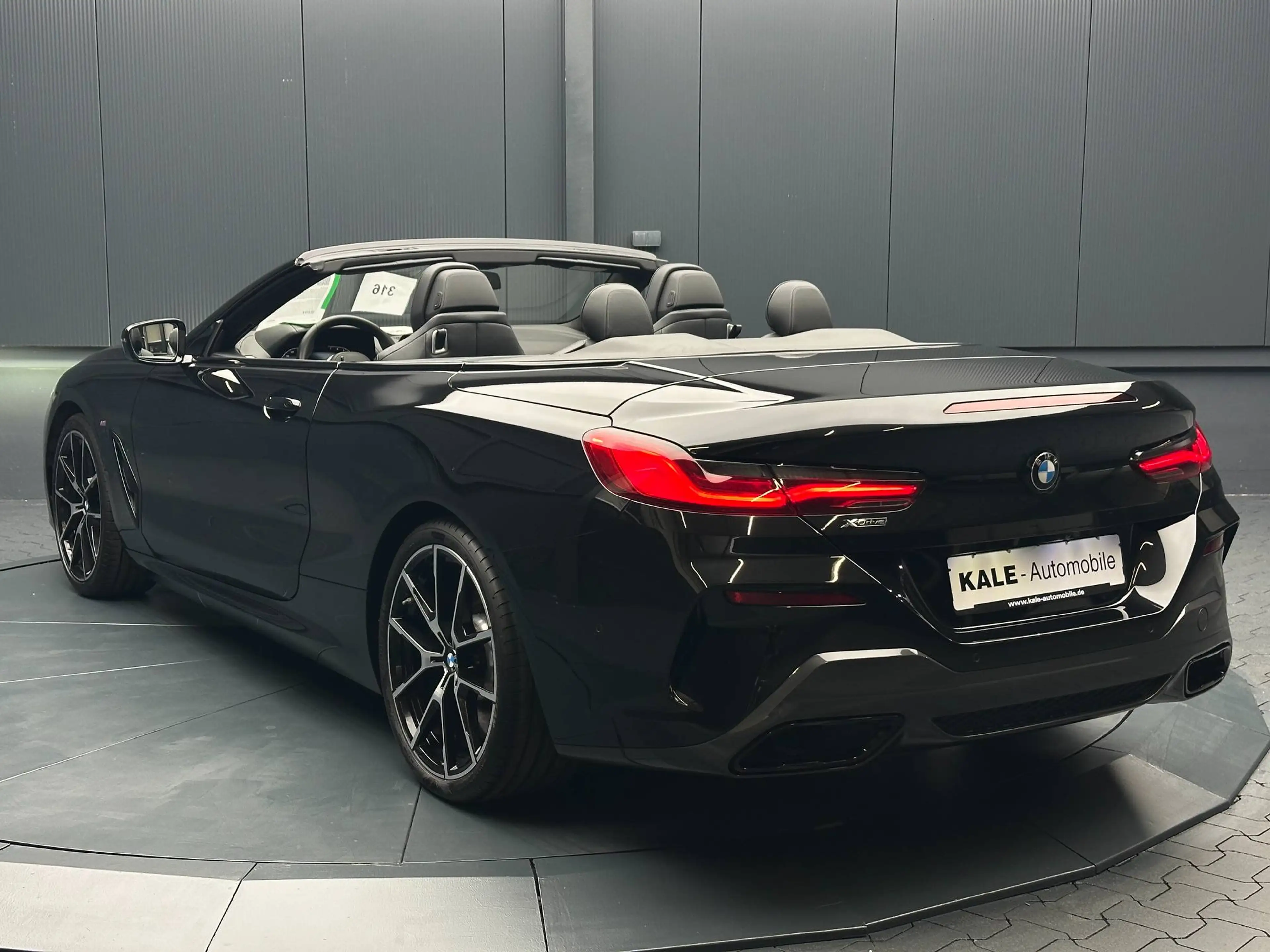 BMW 840 i Cabrio xDrive M-Sport*20Zoll*Night Vision*Innov.*TV* — photo 3