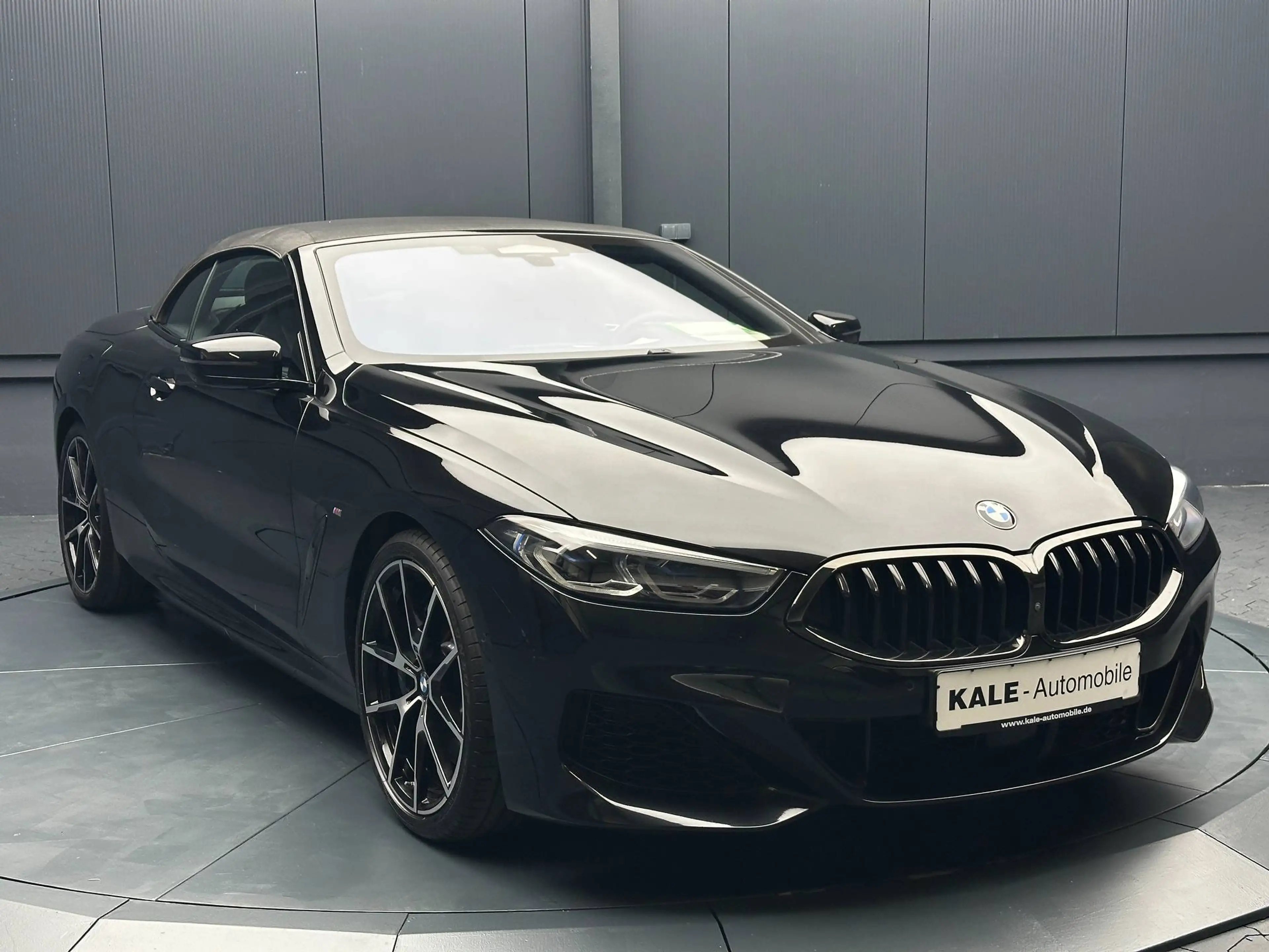 BMW 840 i Cabrio xDrive M-Sport*20Zoll*Night Vision*Innov.*TV* — photo 8
