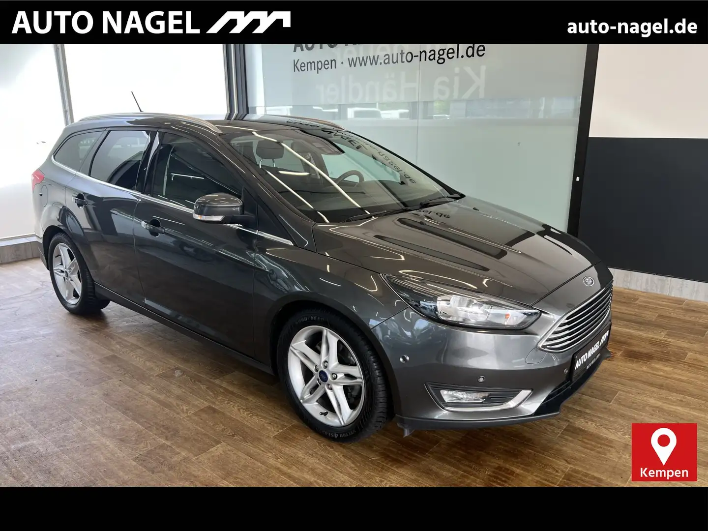 Ford Focus Focus Turnier 1.5 Titanium +NAVI+AHK+PDC+Kamera+ Grijs - 1