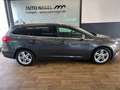 Ford Focus Focus Turnier 1.5 Titanium +NAVI+AHK+PDC+Kamera+ Grijs - thumbnail 2