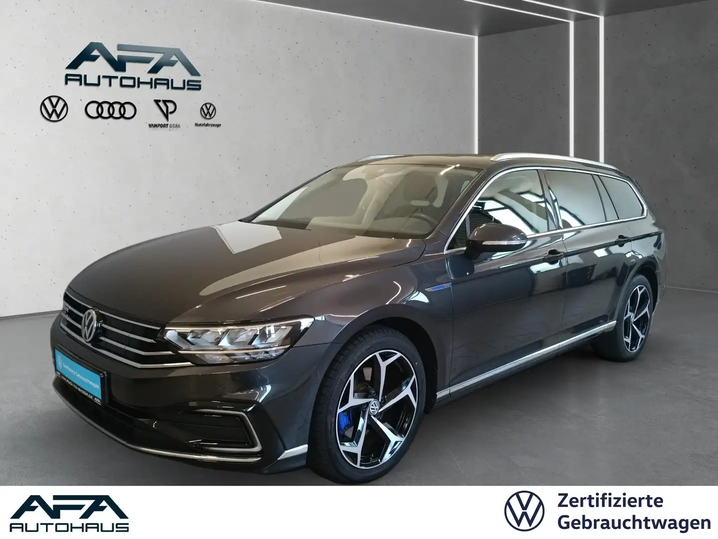Volkswagen Passat Var. GTE 1.4 TSI DSG AHK*RFK*ACC*Pano*DYNA Grigio - 1