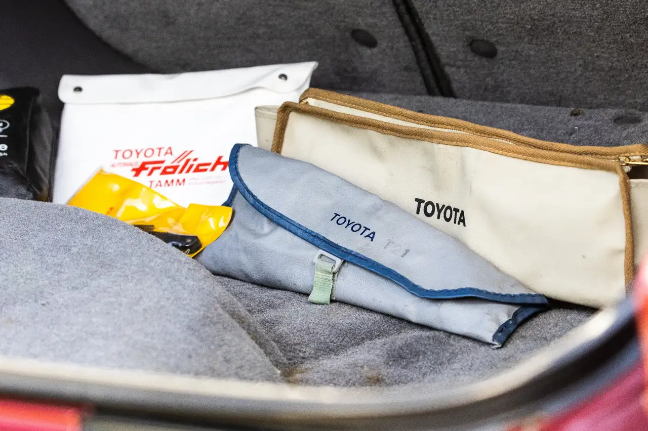 Toyota Supra 3.0 Turbo, foto 12