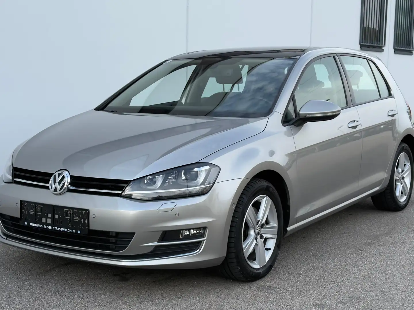 Volkswagen Golf Golf 7 TDI 4-Motion Highline Sky*1.Besitz*Allrad* Grau - 1