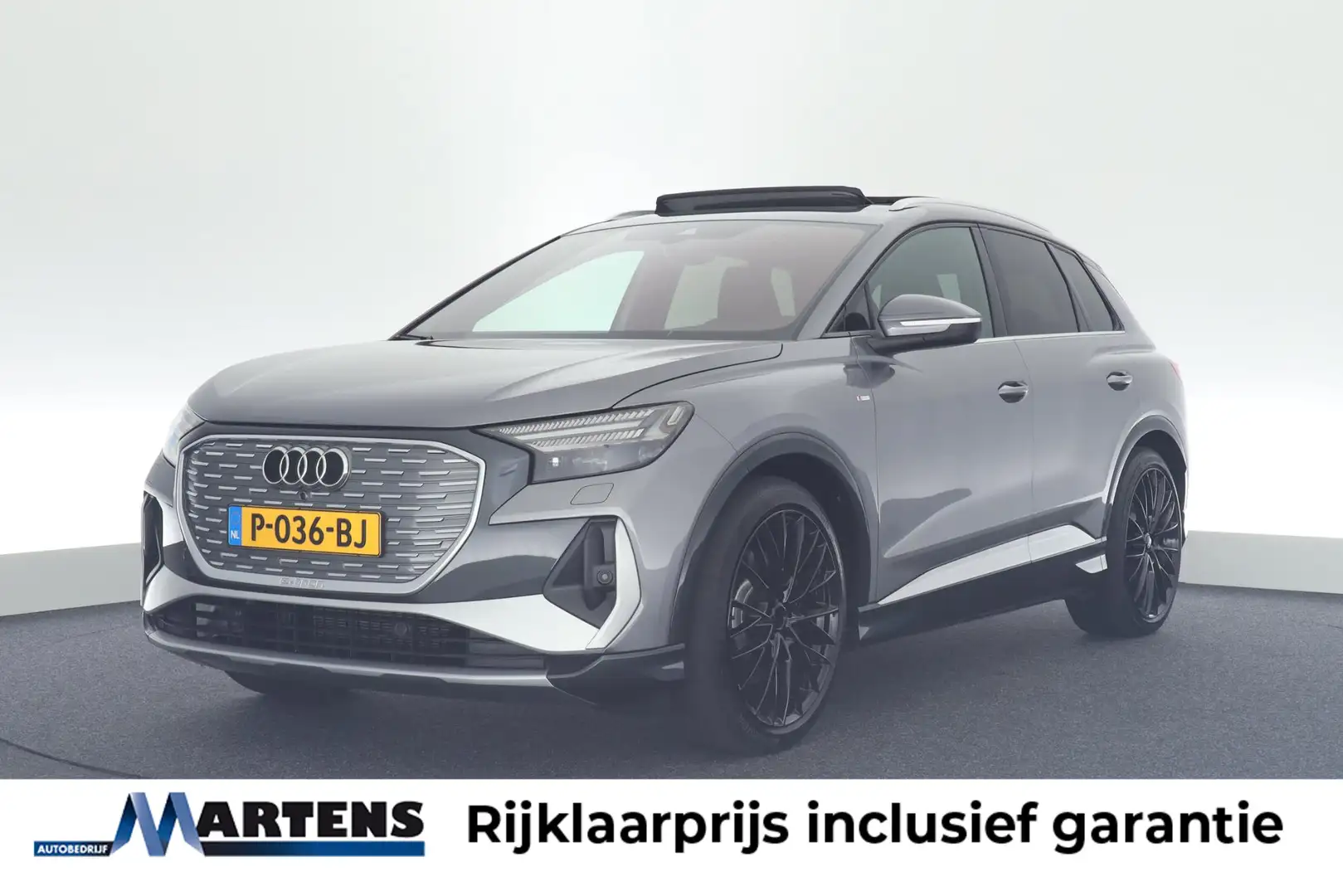 Audi Q4 e-tron 40 Launch edition S Competition 77 kWh Trekhaak Ca Grijs - 1