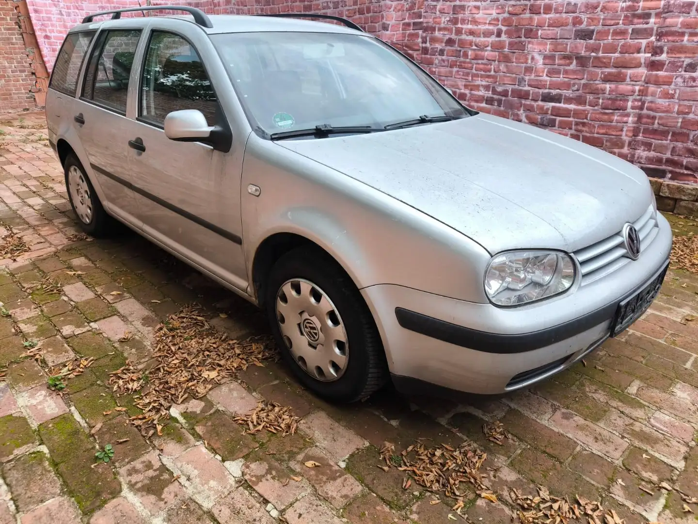 Volkswagen Golf Atlantic 1.9 TDI Kombi Silber - 1