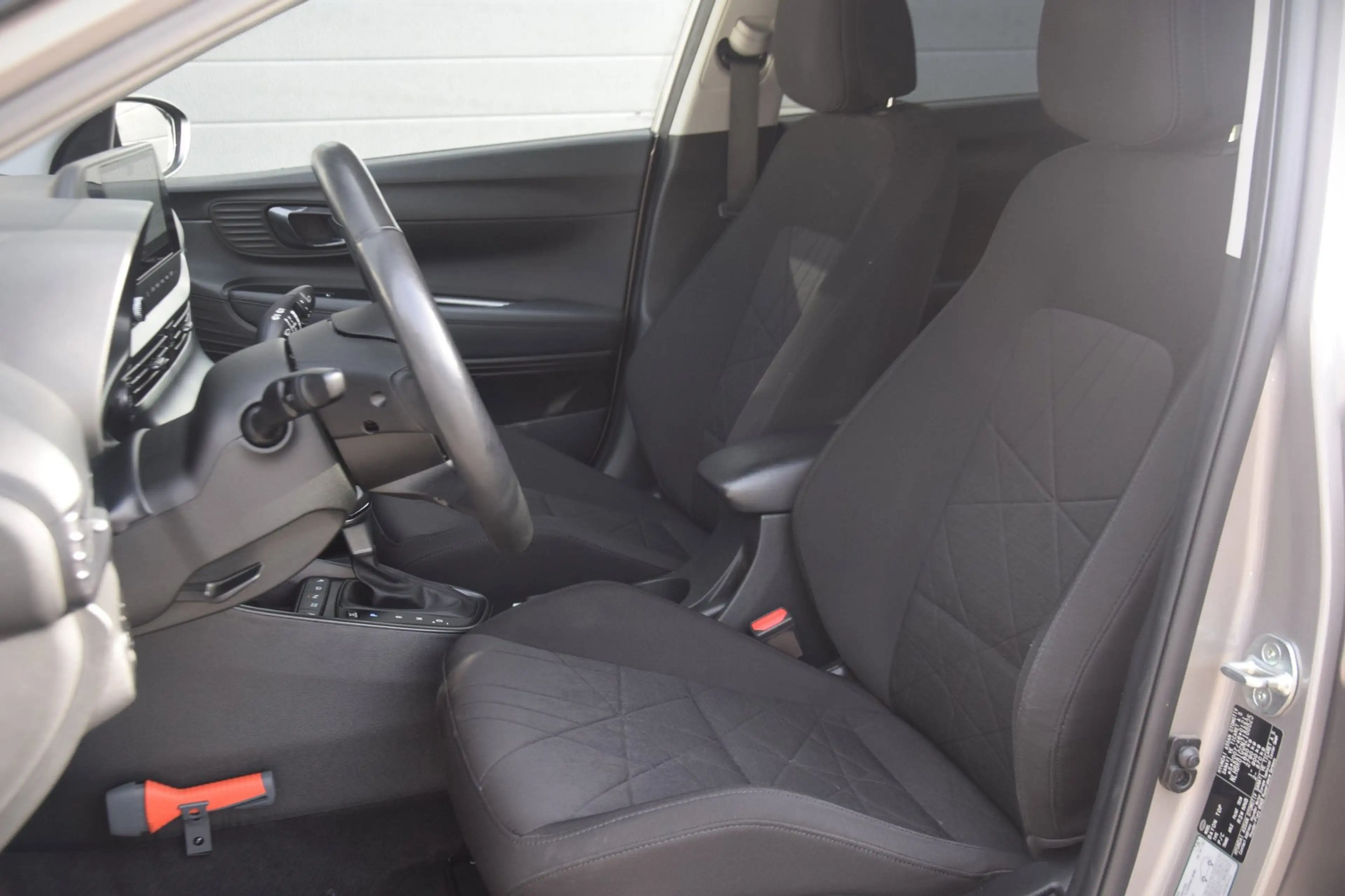 Hyundai BAYON 1.0 T-GDI Premium Sky SCHUIFKANTELDAK/STOELVERWARM — photo 10