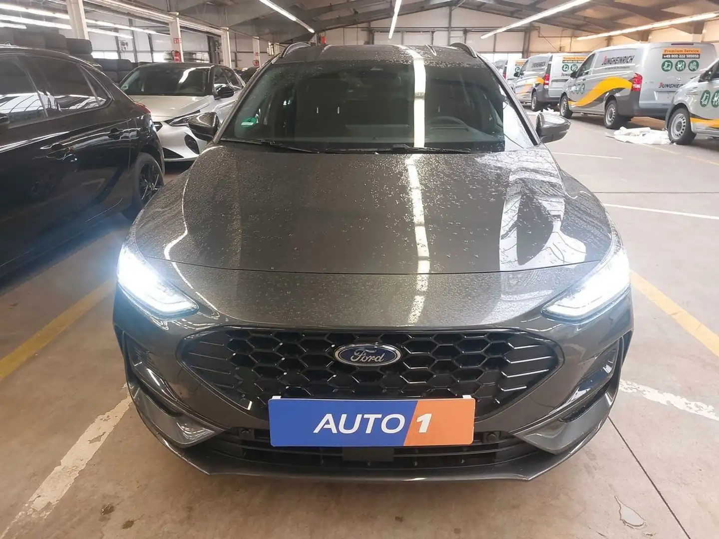 Ford Focus Turnier ST-Line X AHK+LED+Kamera Grau - 2