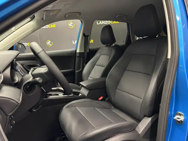 MG ZS view 12
